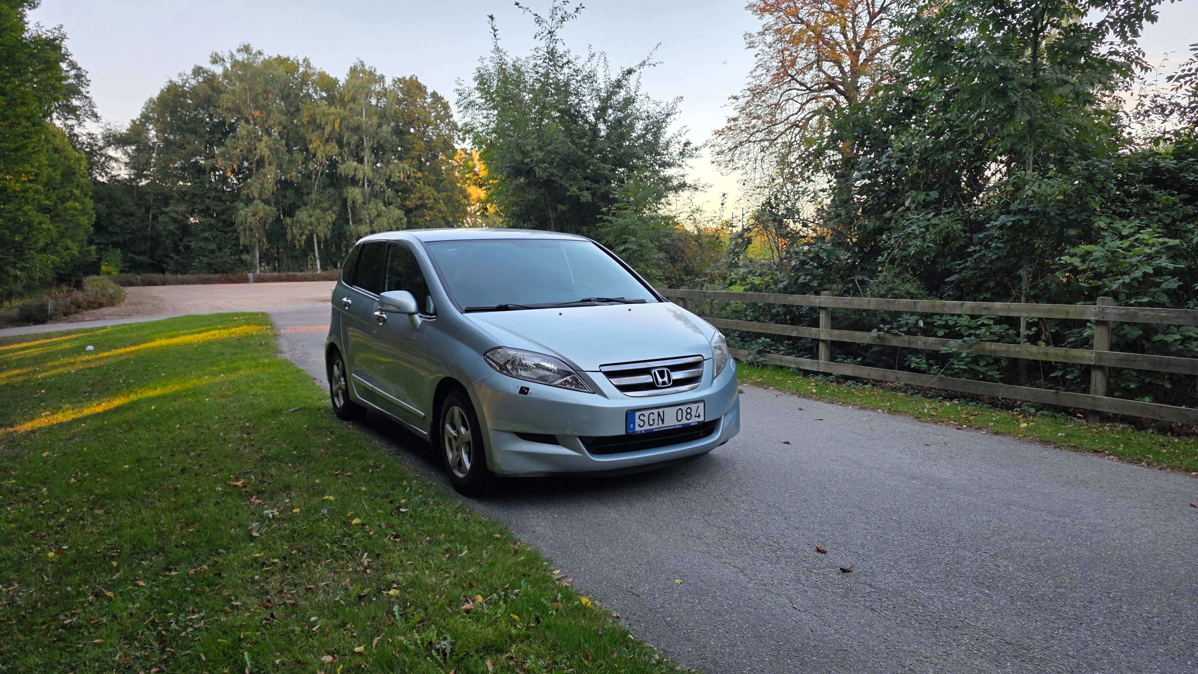 Honda FR-V 1.8 i-VTEC Automatisk 2008, bild 3/9