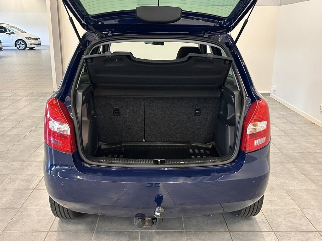 Skoda Fabia 1.2 TSI 86hk Ambition Drag 2015, bild 6/10