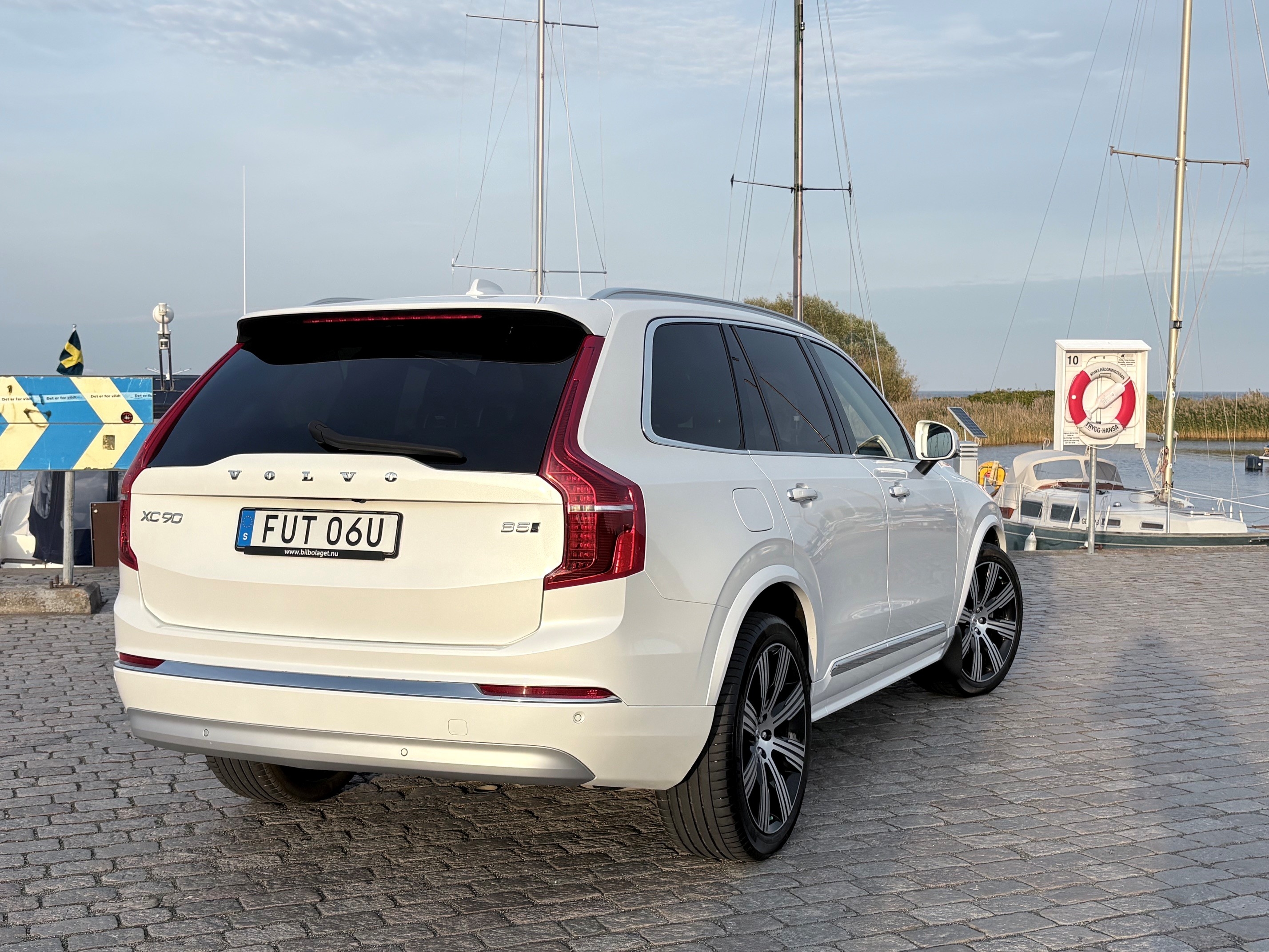 Volvo XC90 7-seater B5 AWD Geartronic 2022, bild 2/8