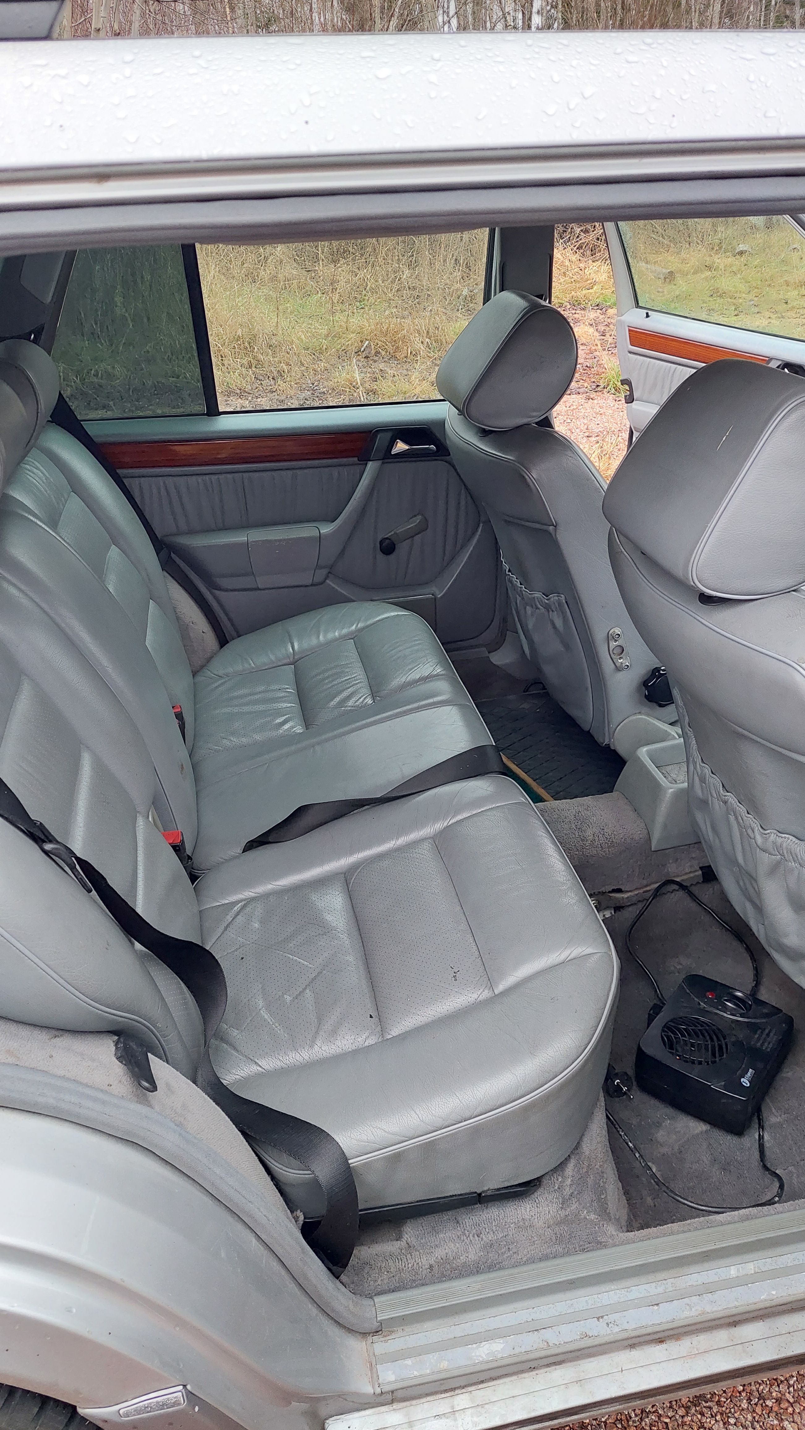 Mercedes-Benz E 220 T Automatisk 1994, bild 5/5