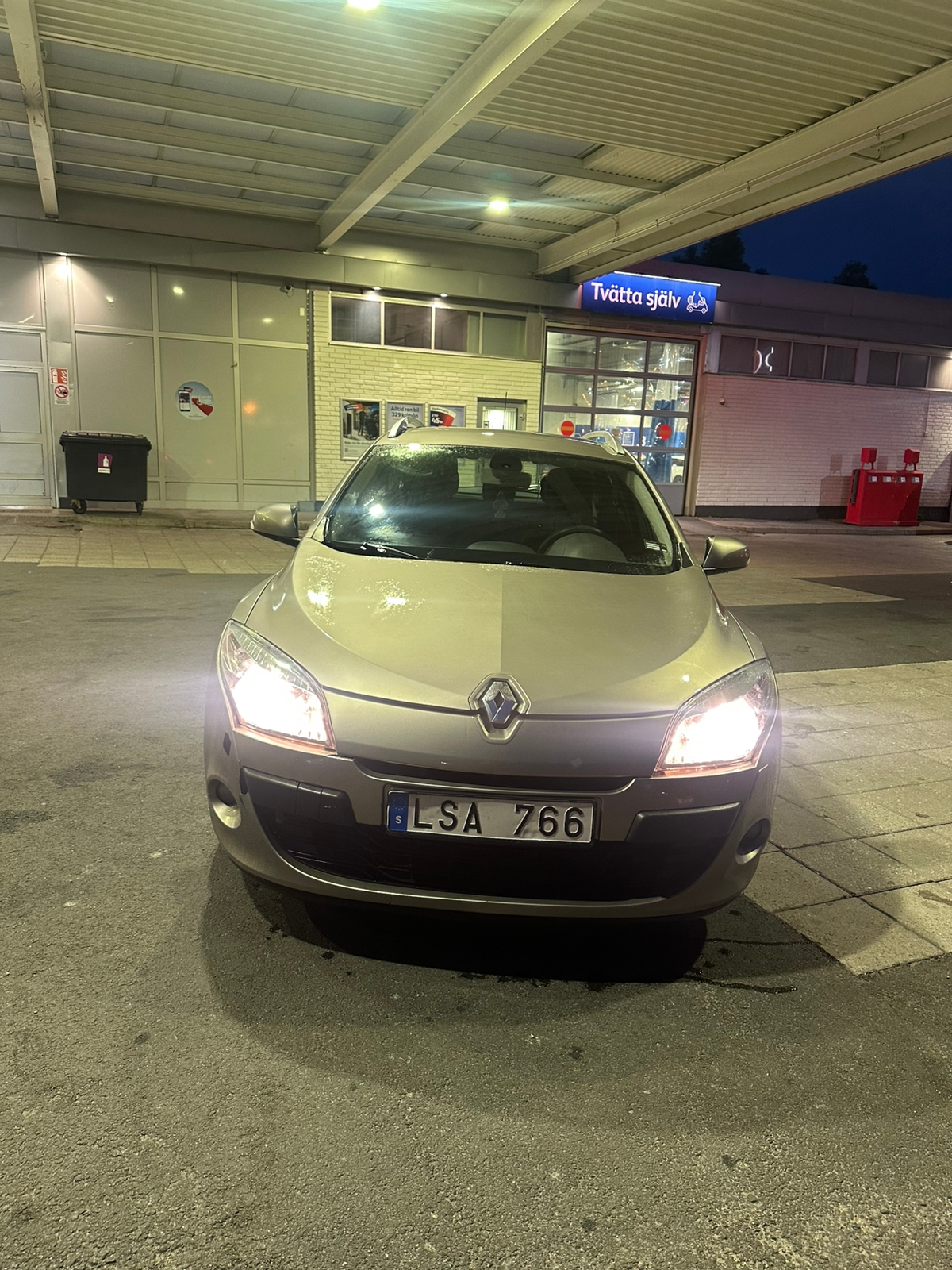 Renault Megane 2011, kuva 6/9