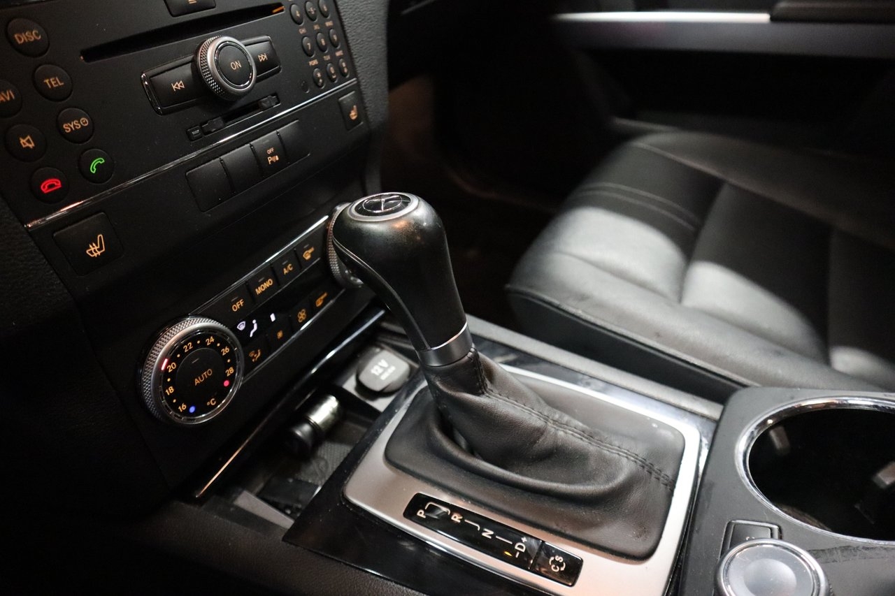 Mercedes-Benz GLK 2010, bild 7/10