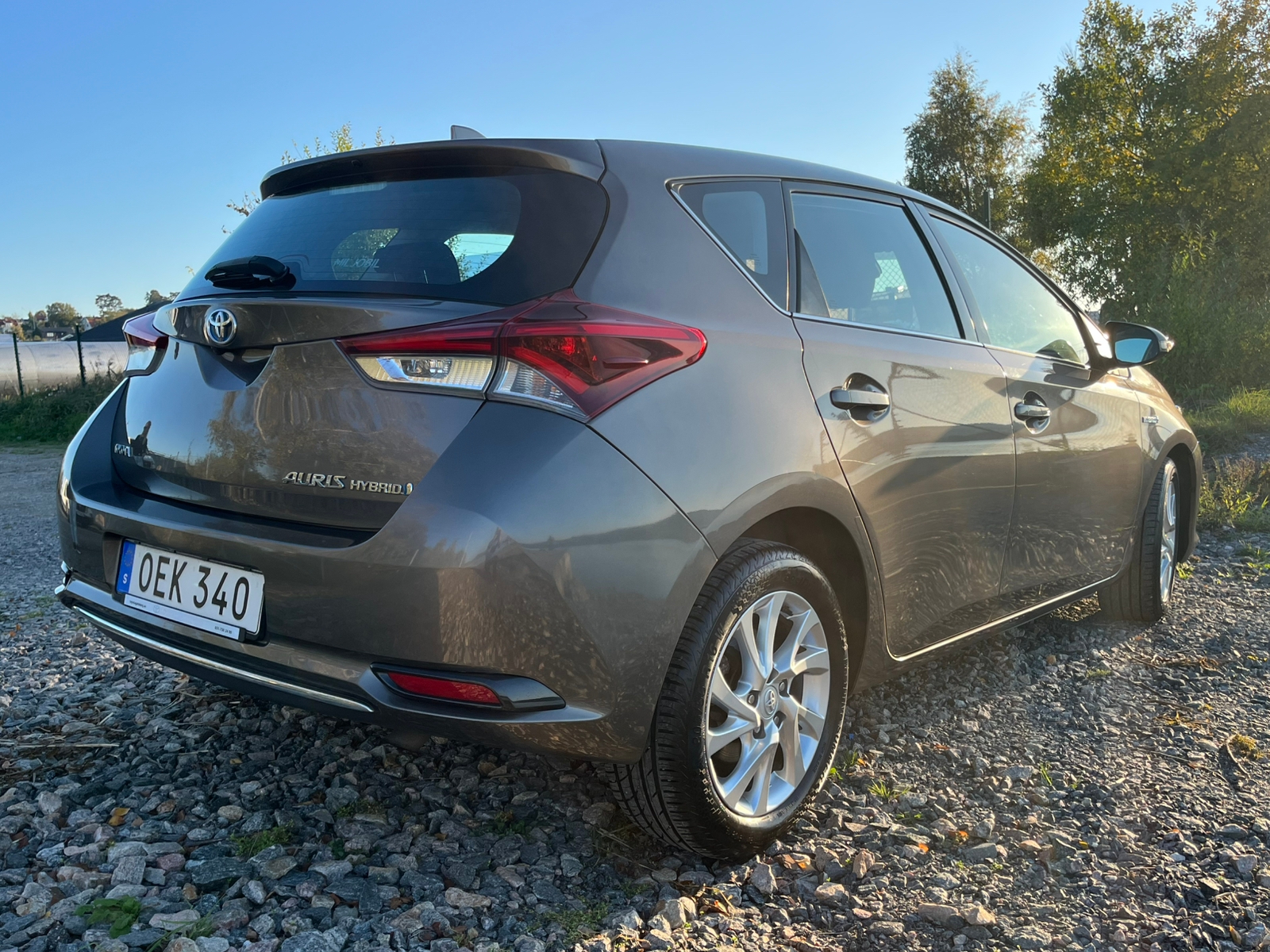 Toyota Auris Hybrid e-CVT 2016, bild 5/10