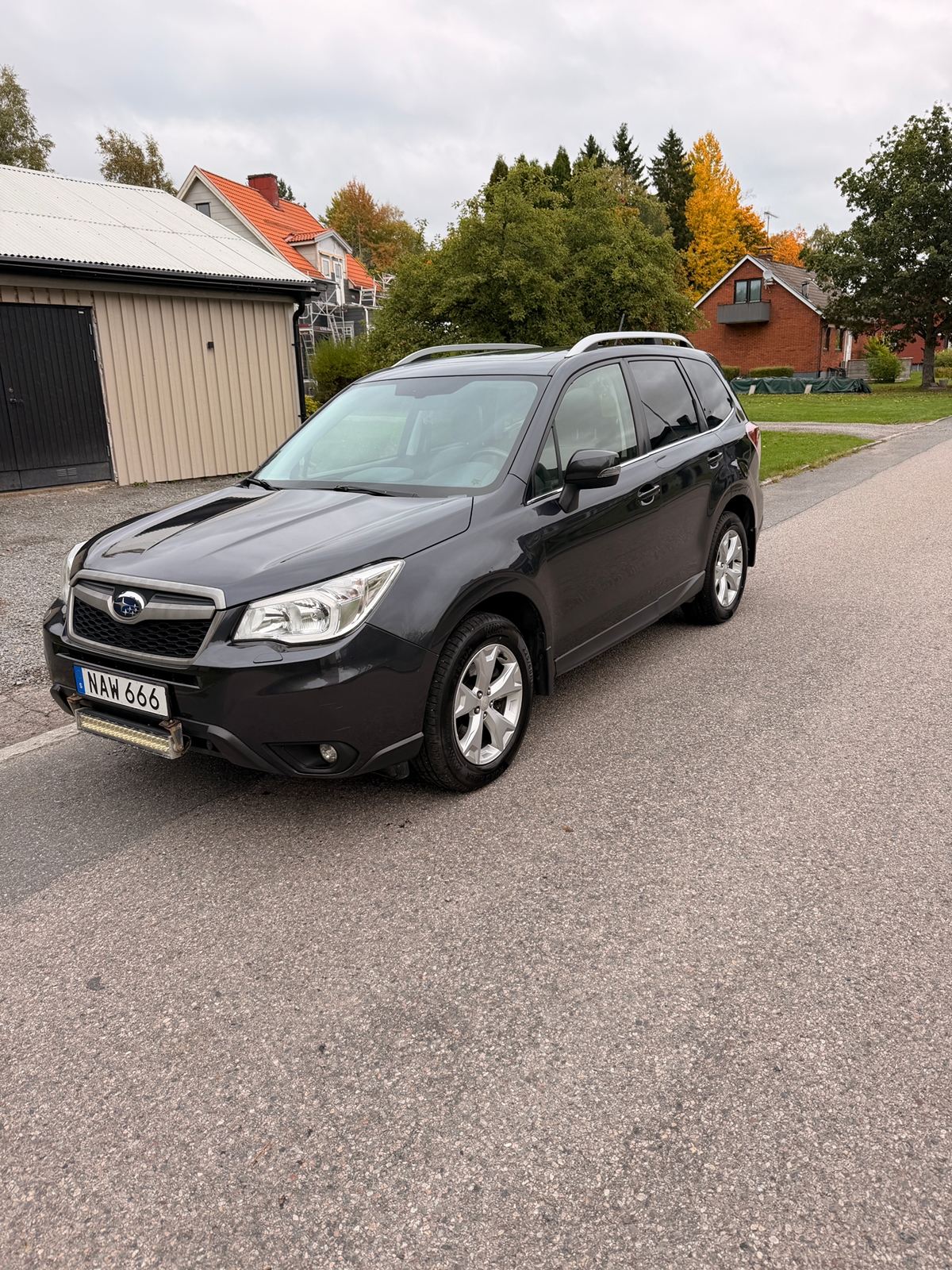 Subaru Forester 2.0 4WD Lineartronic 2015, bild 2/7