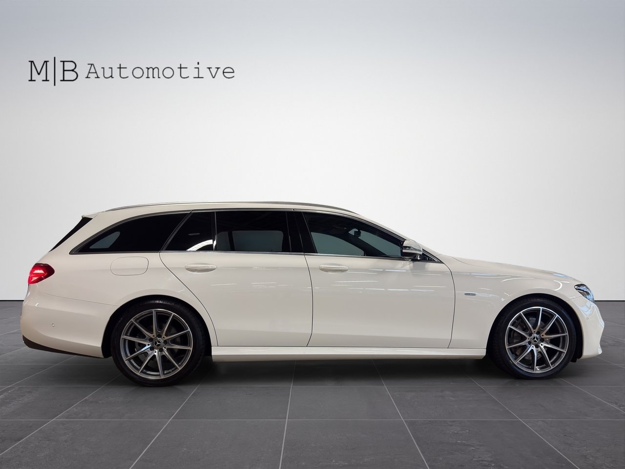 Mercedes-Benz E 2020, bild 7/10
