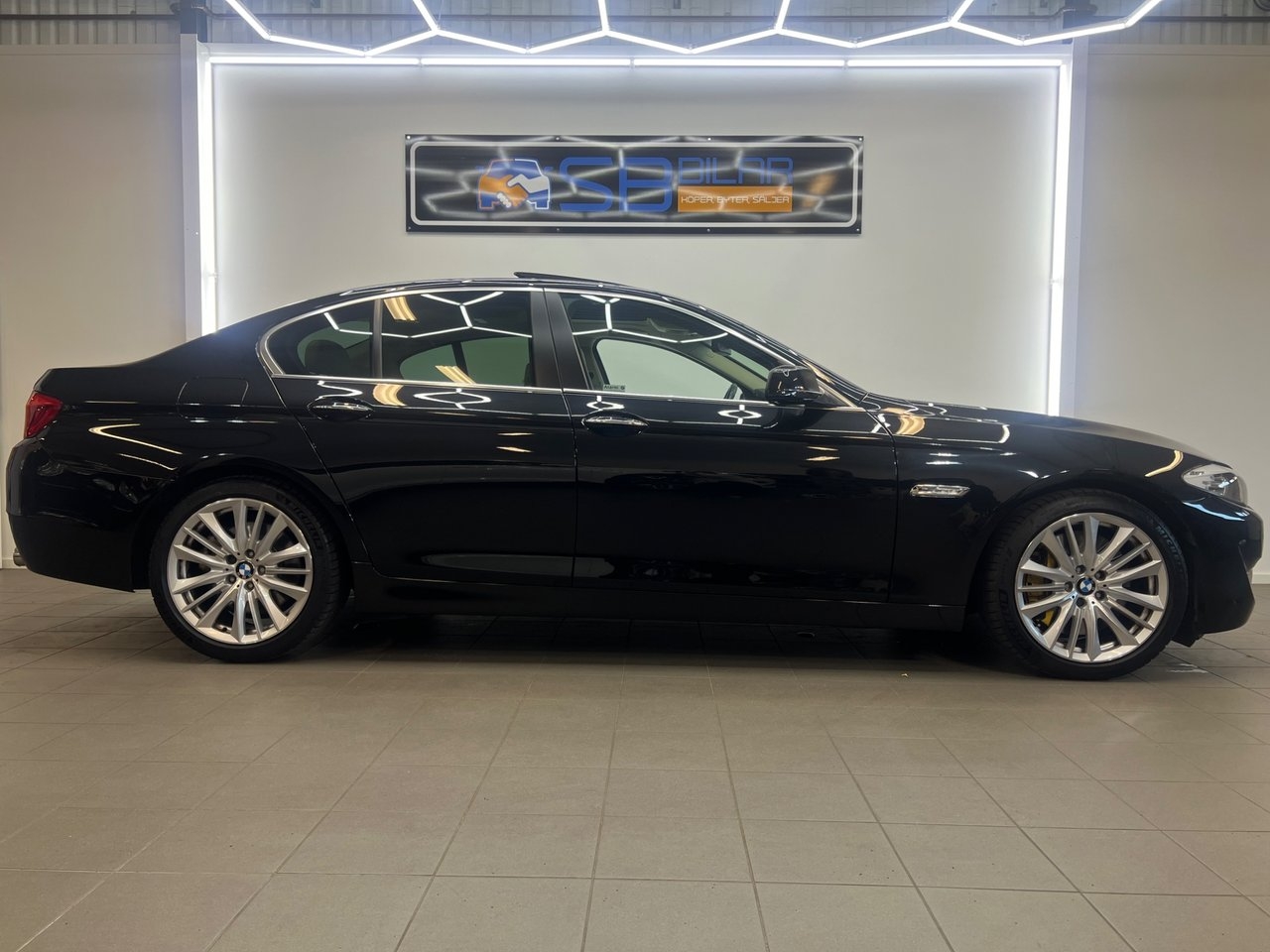 BMW 550 2012, bild 6/10