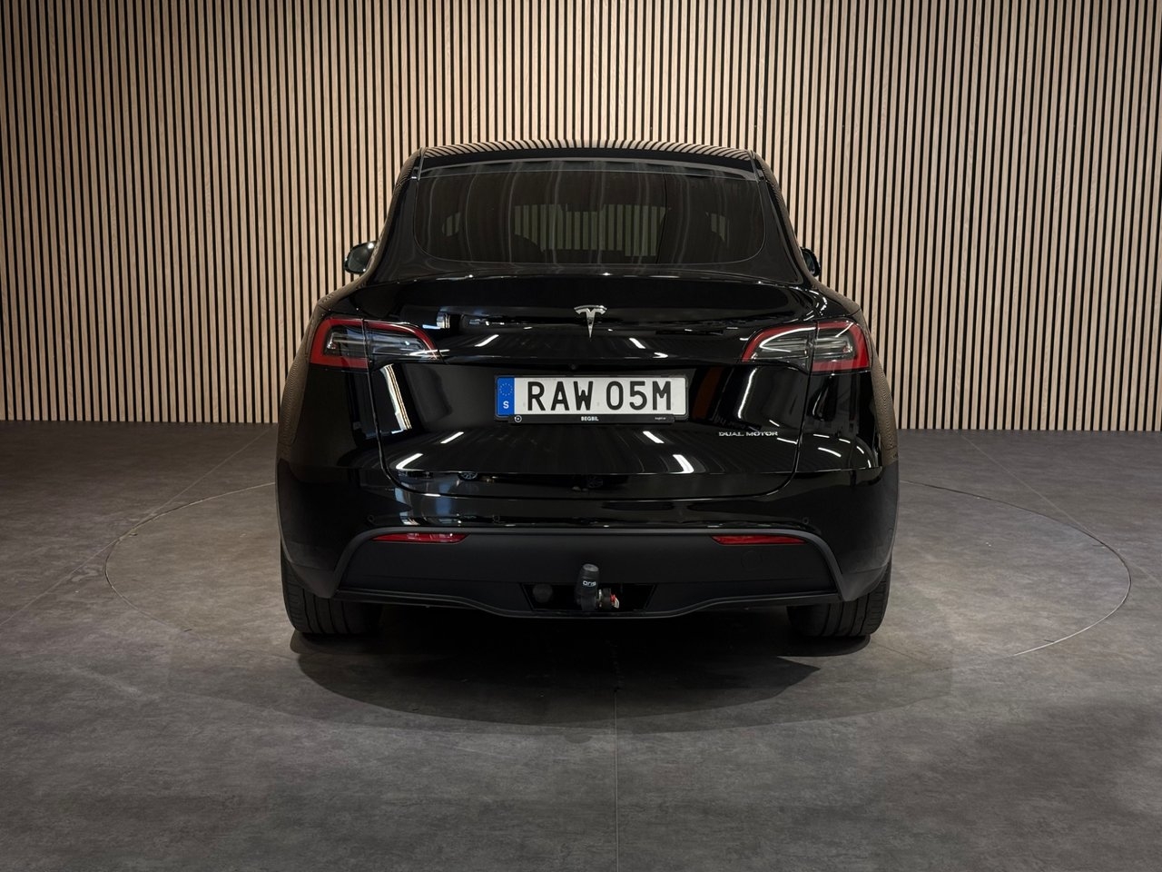Tesla Model Y Long Range AWD 2022, photo 5/10