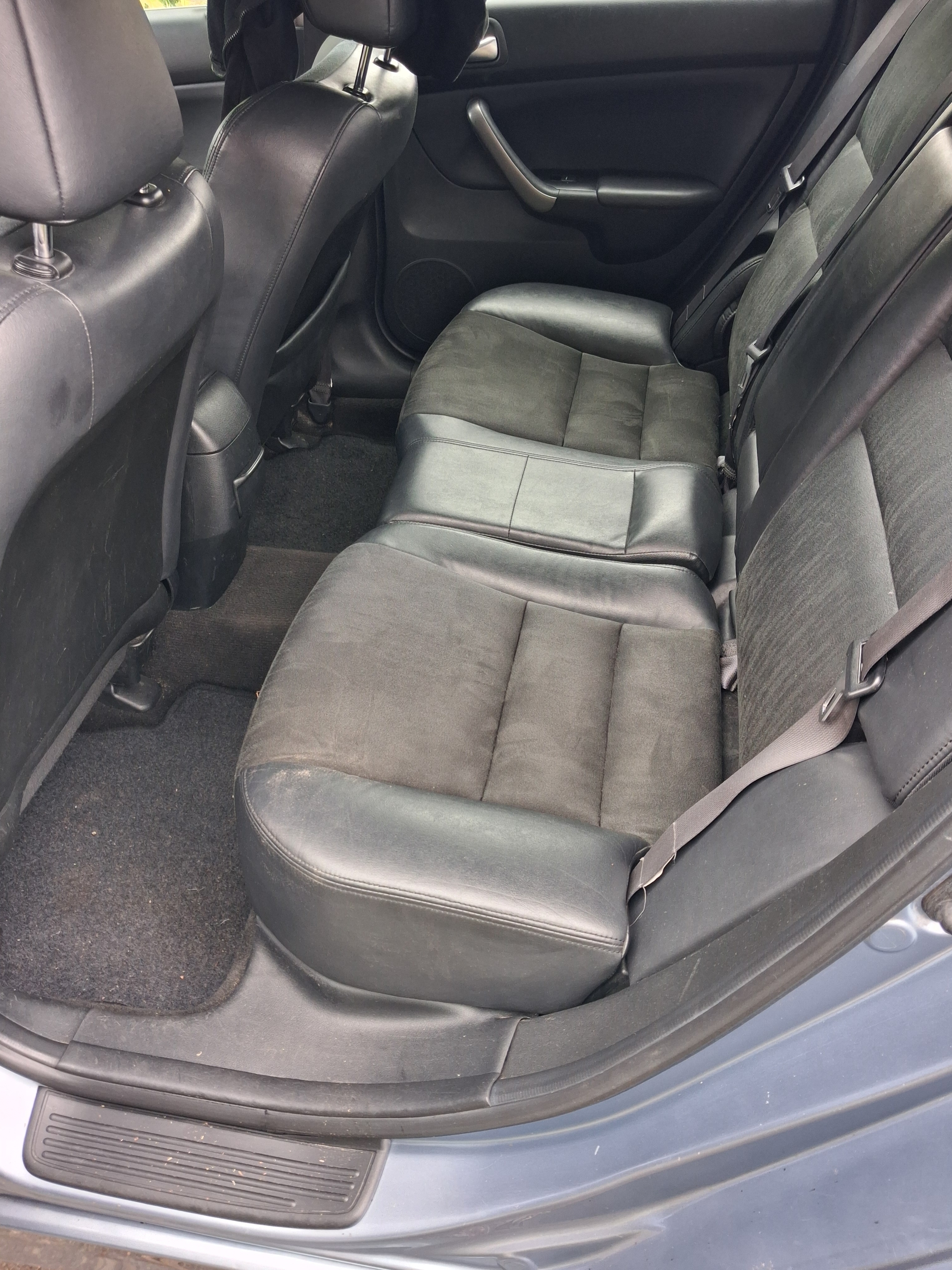 Honda Accord Tourer 2.2 i-CTDi Manuell 2006, bild 6/10