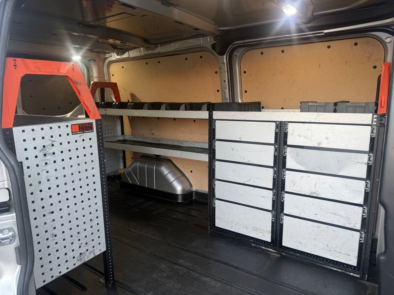 Ford Transit Custom 2021, photo 4/10