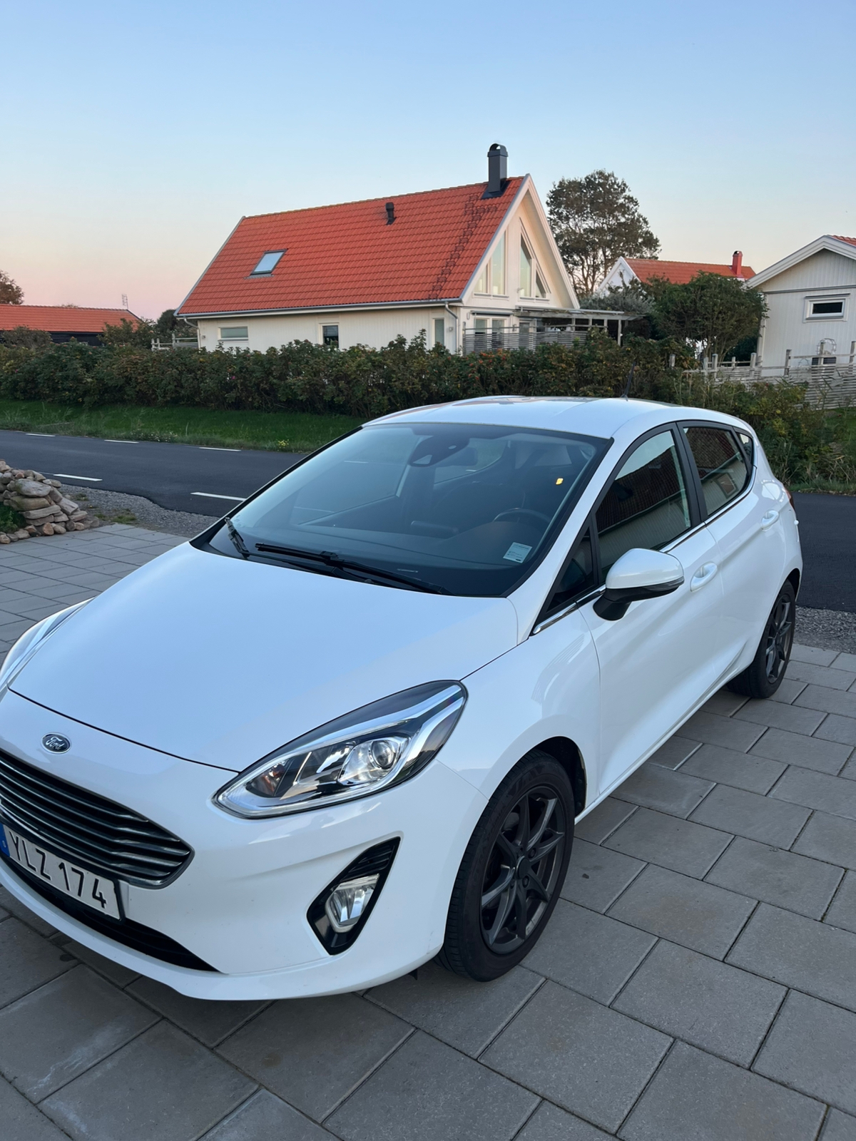Ford Fiesta 2018, bild 2/10
