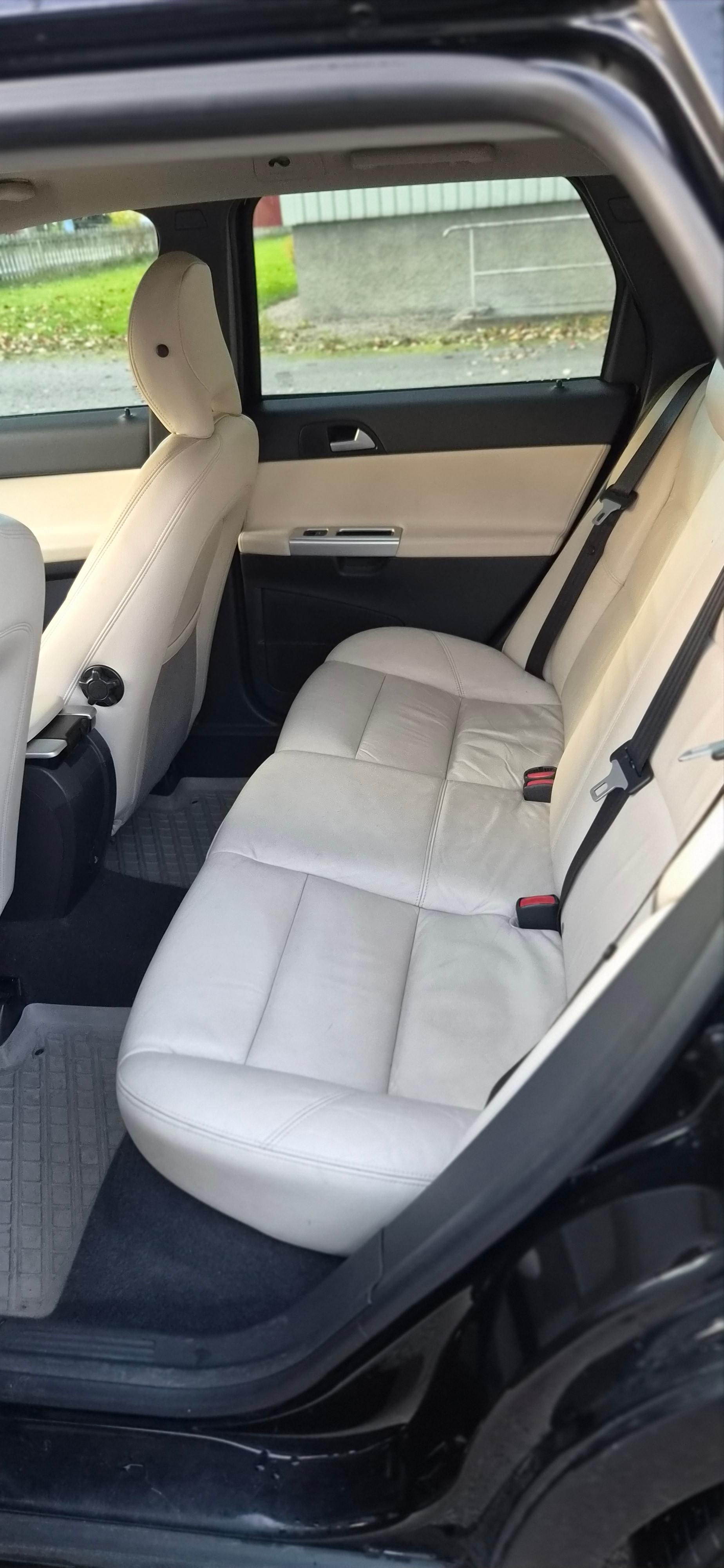 Volvo V50 2.0F Manuell 2011, bild 7/10