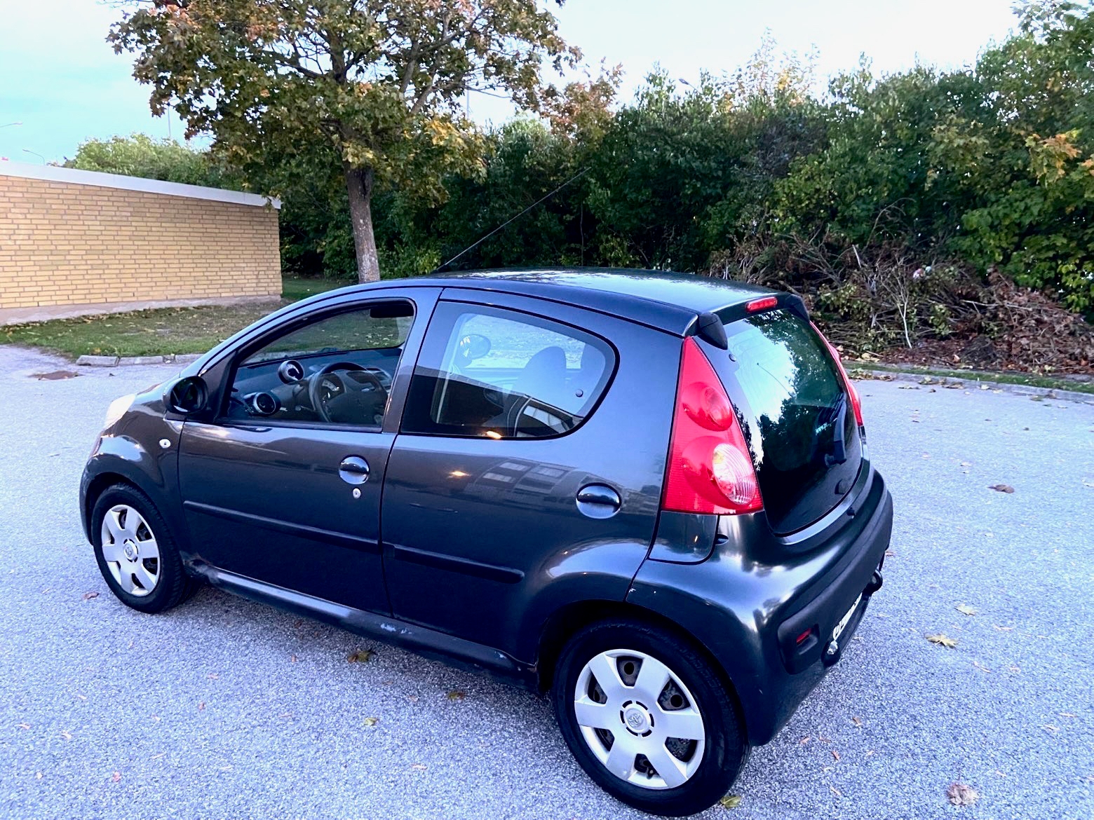 Peugeot 107 5-dörrar 1.0 Manuell 2007, bild 4/5
