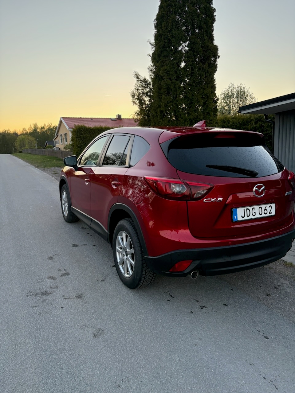 Mazda CX-5 2.2 SKYACTIV-D Manuell 2015, bild 2/3