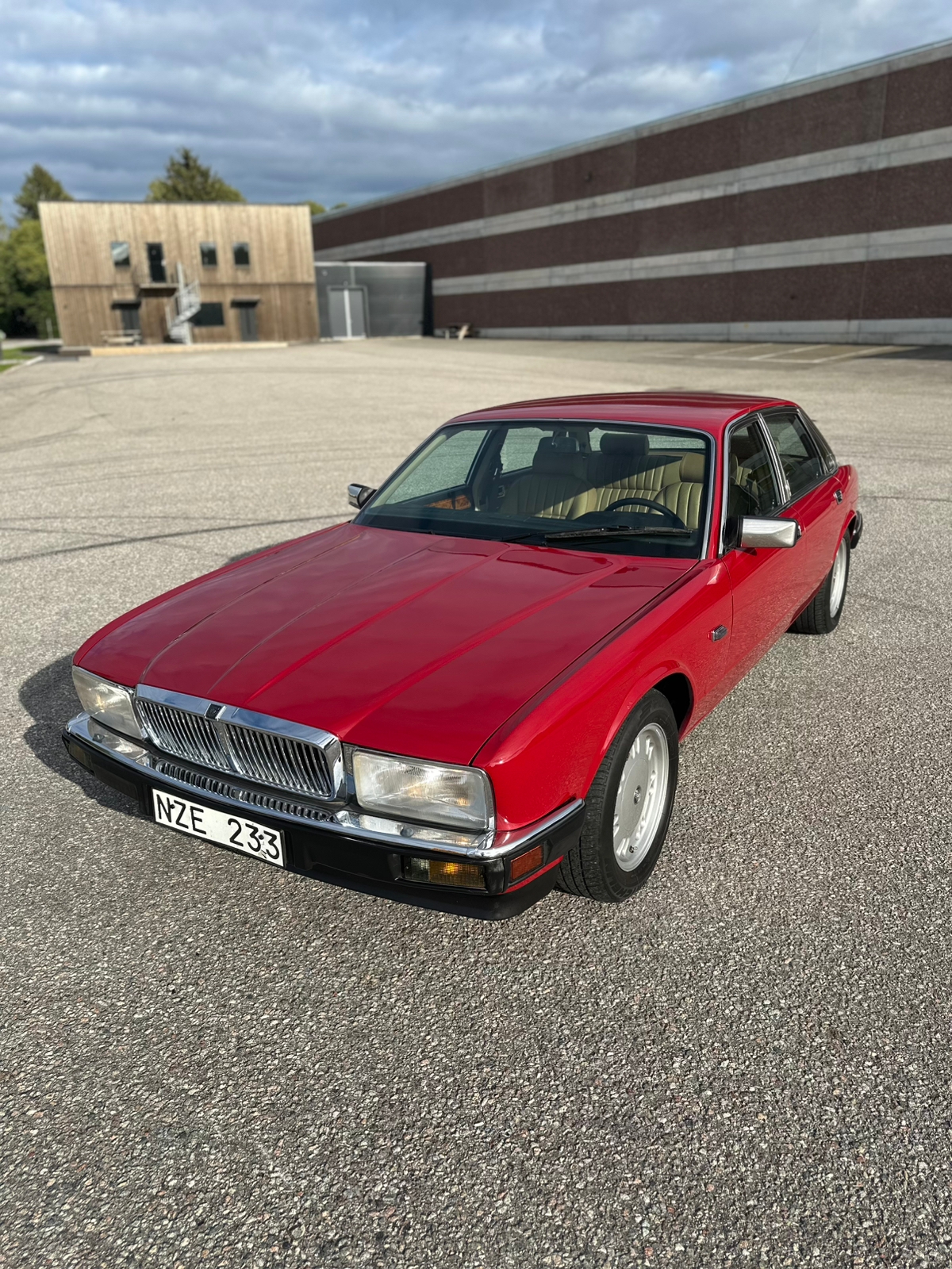 Jaguar XJ