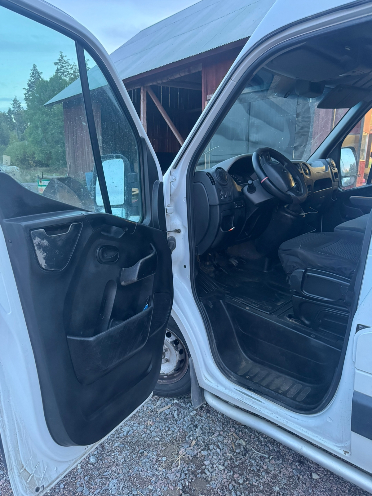 Renault Master 3.5 T 2.3 dCi Manuell 2011, bild 5/7