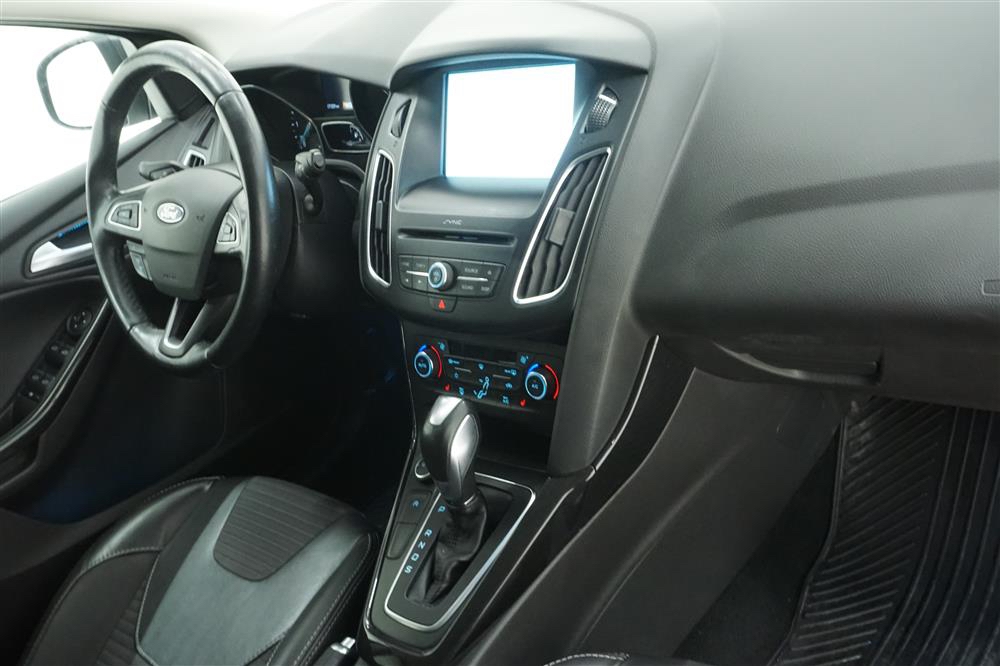 Ford Focus 2016, kuva 4/7