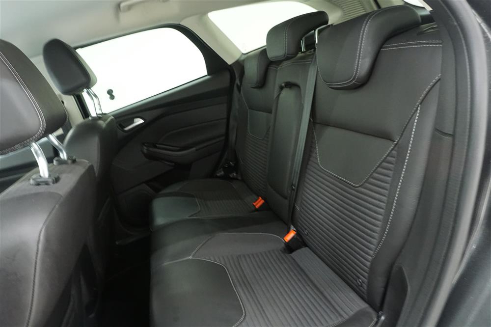 Ford Focus 2016, kuva 6/7