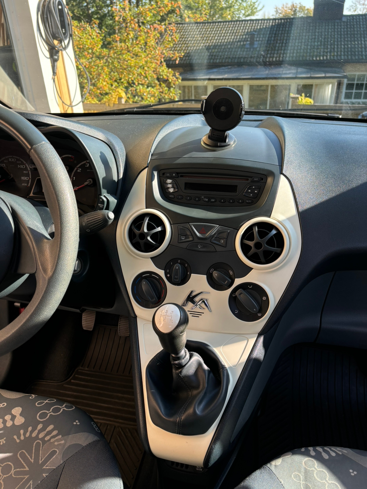 Ford Ka 1.2 Manuell 2010, bild 7/10