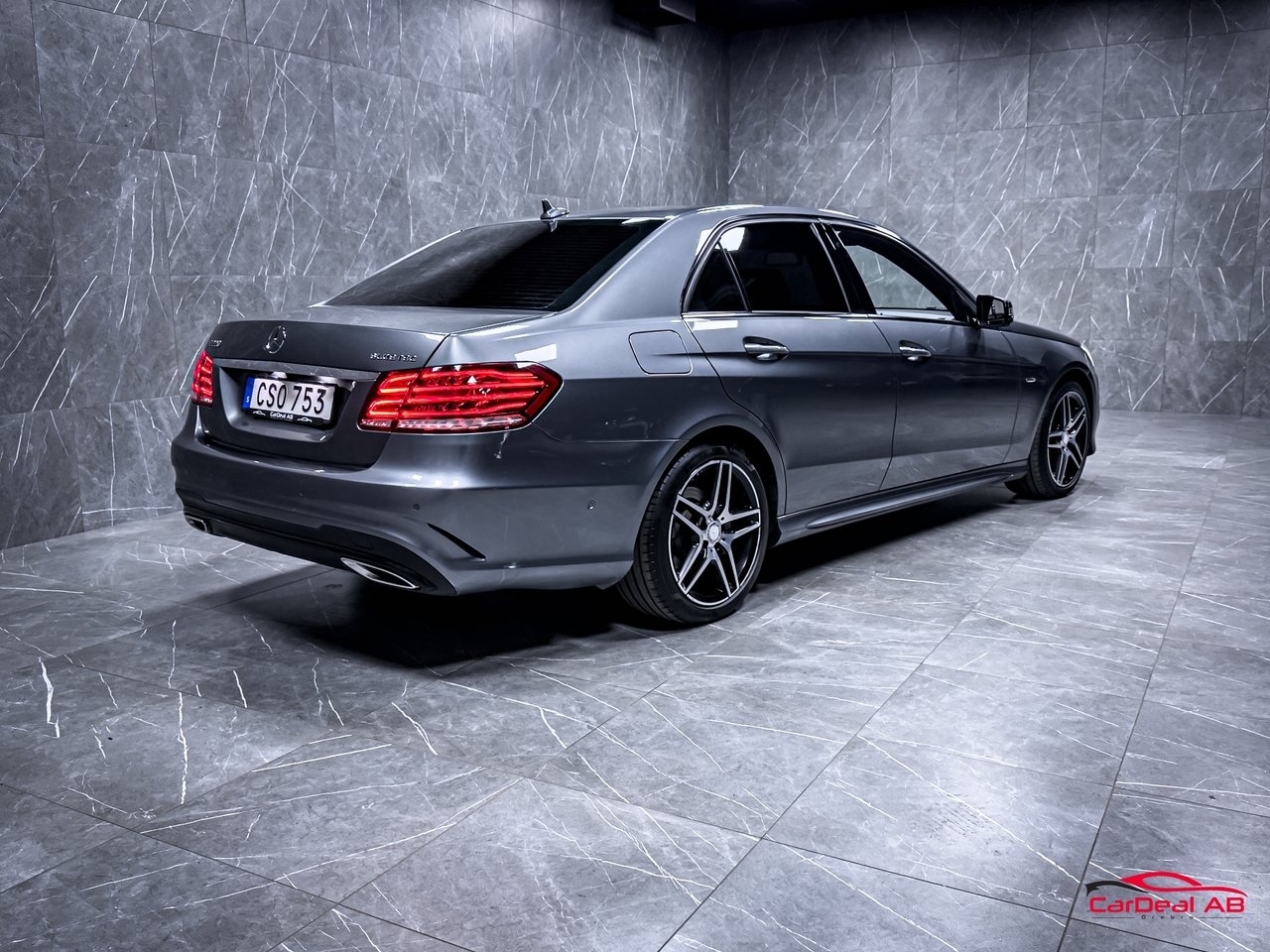 Mercedes-Benz E 2016, bild 7/10