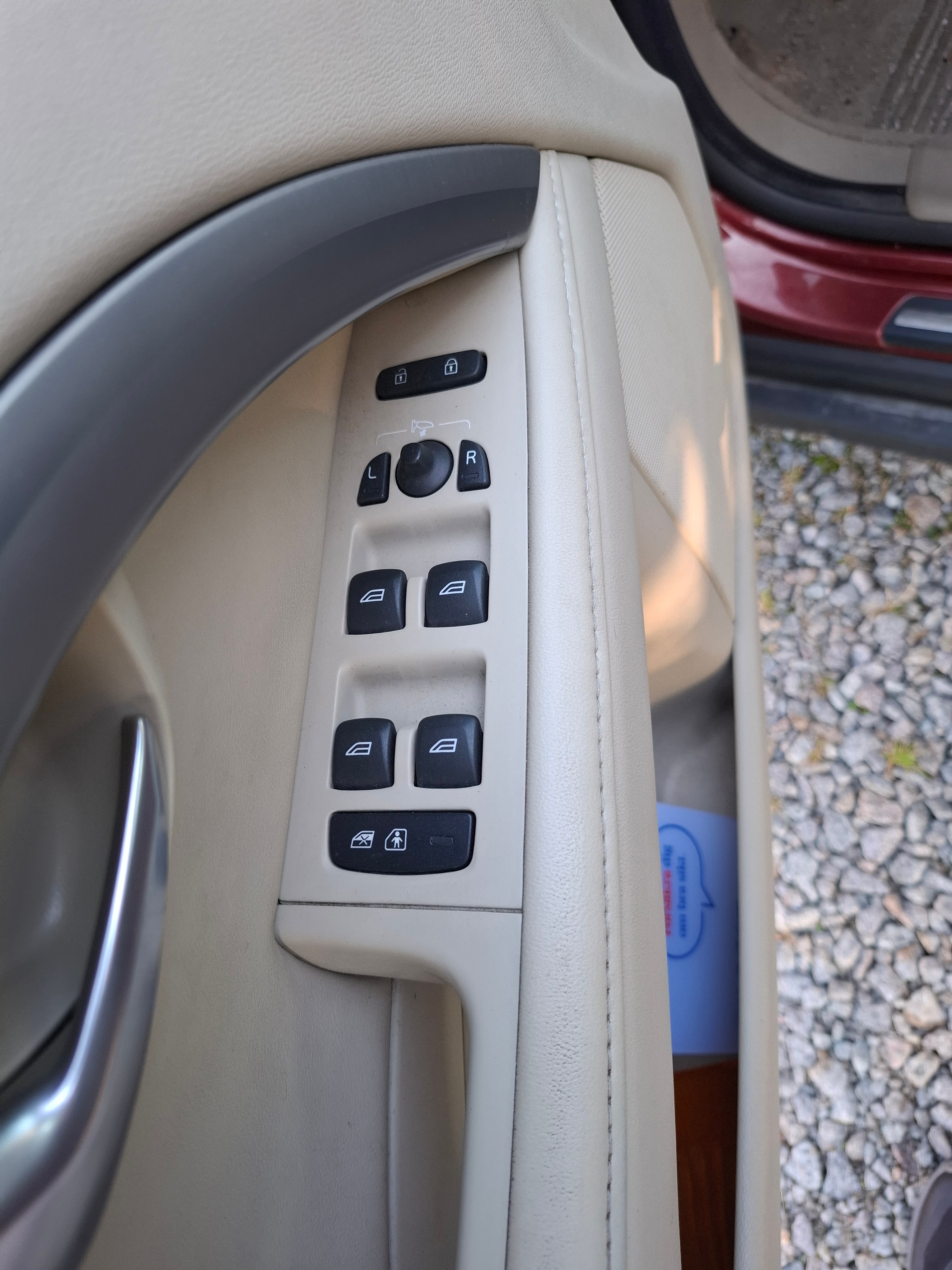 Volvo XC70 D3 AWD Geartronic 2012, bild 5/10