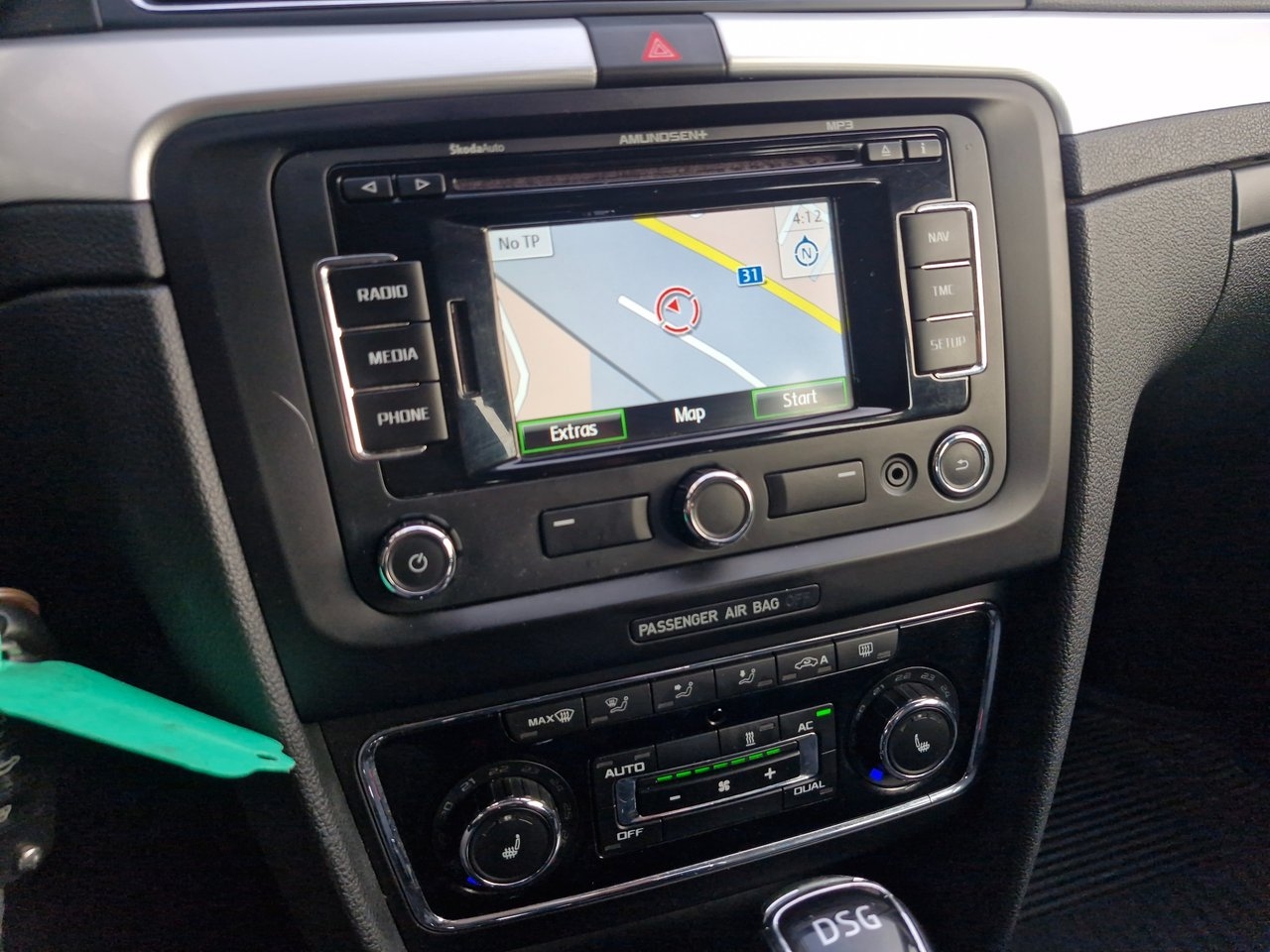 Skoda Superb 2013, bild 6/10