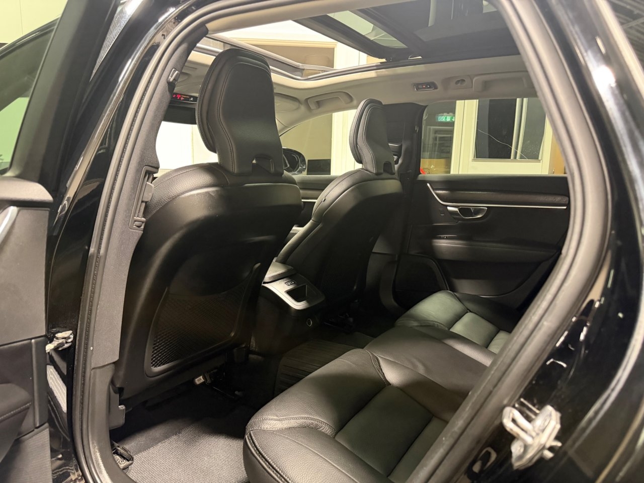 Volvo V90 Cross Country 2020, bild 6/10