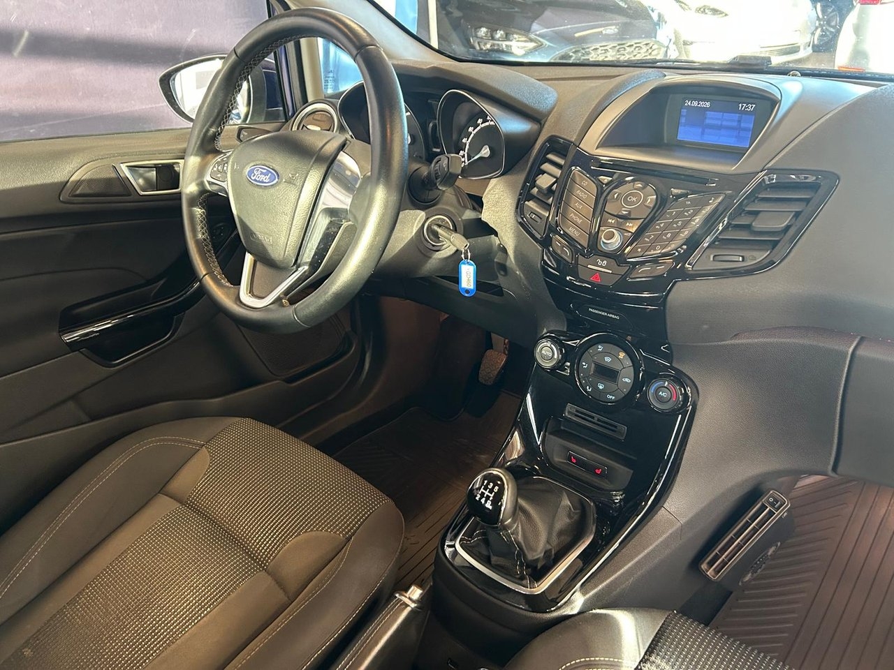 Ford Fiesta 2017, bild 7/10