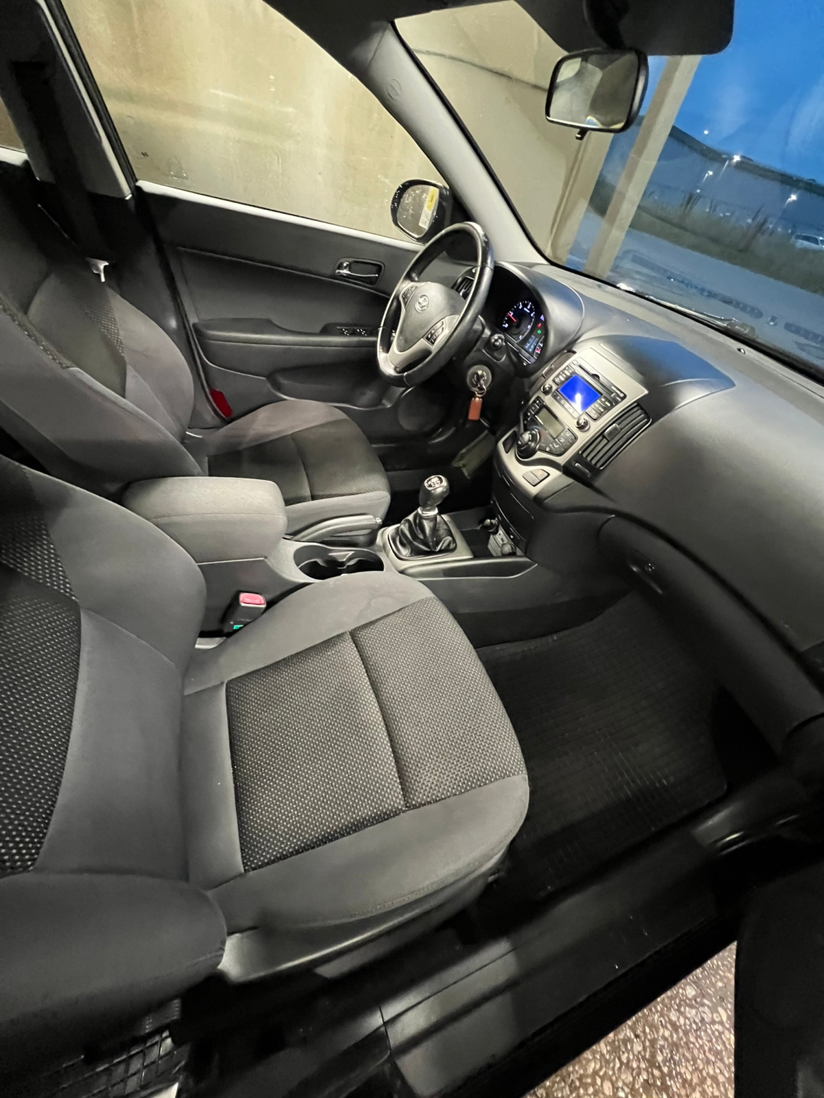 Hyundai i30 cw 1.6 CRDi Manuell 2012, bild 7/10
