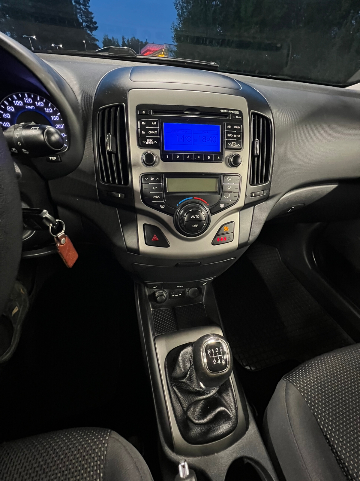 Hyundai i30 cw 1.6 CRDi Manuell 2012, bild 6/10