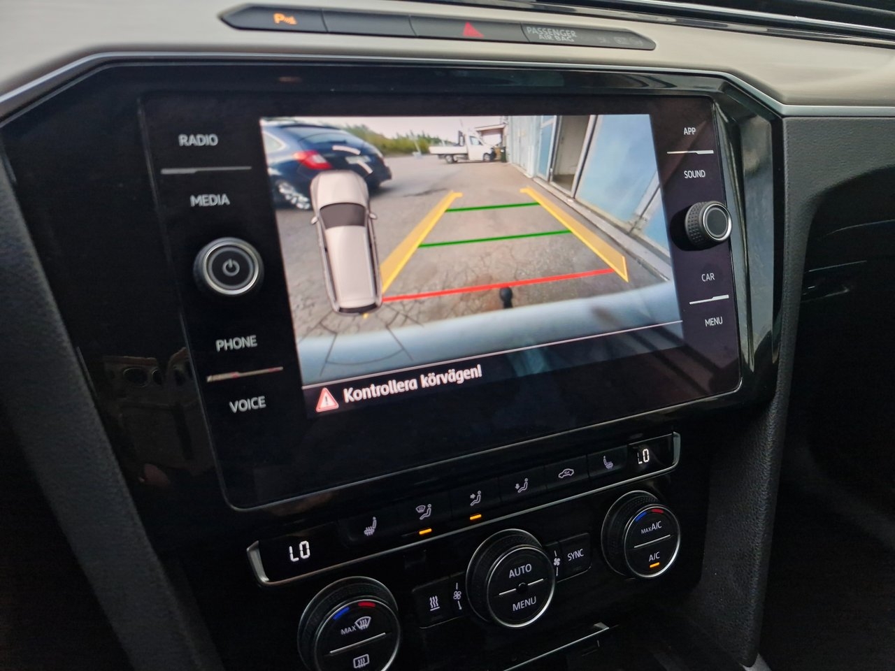 Volkswagen Passat 2018, bild 5/10