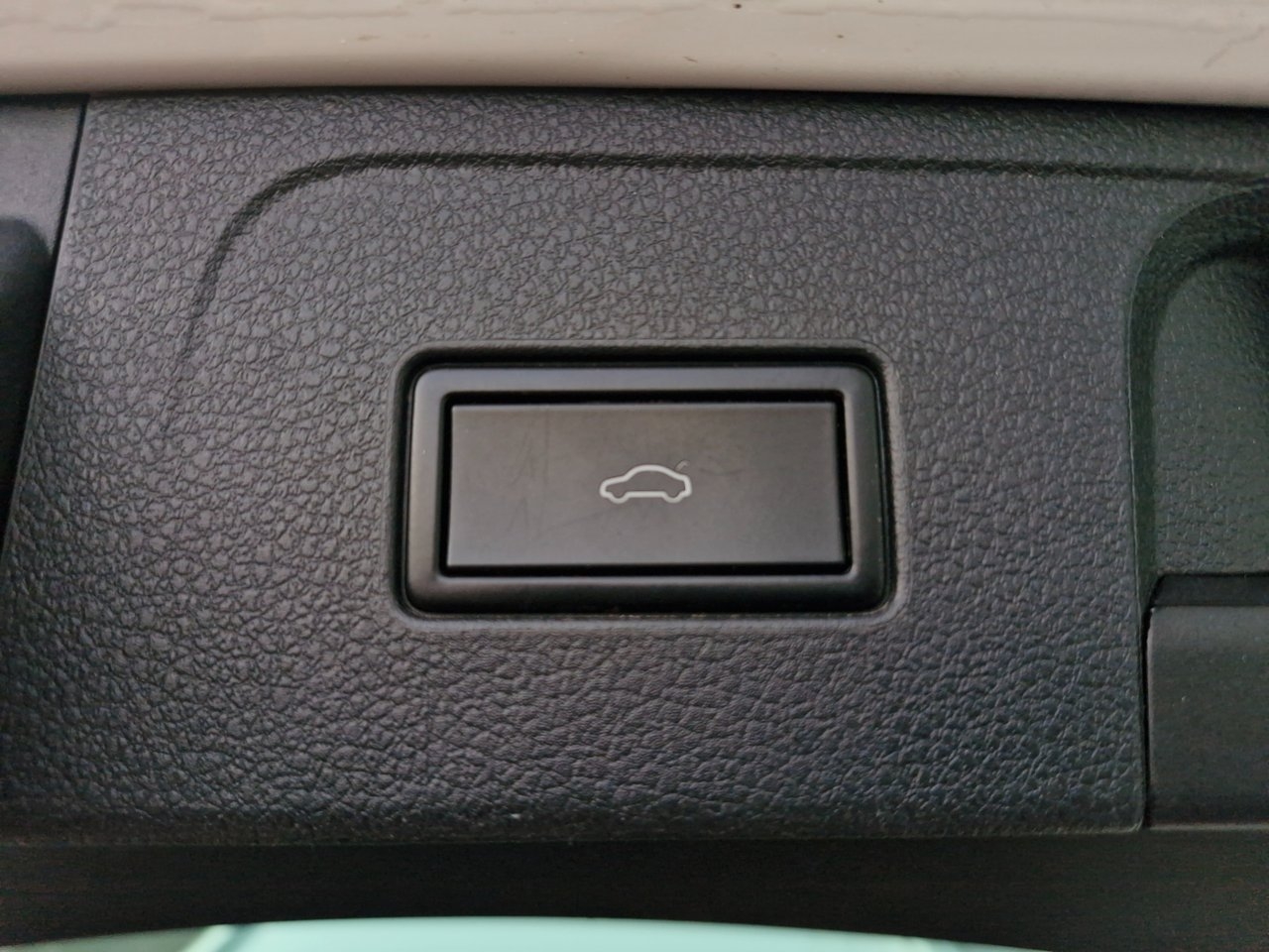 Volkswagen Passat 2018, bild 7/10