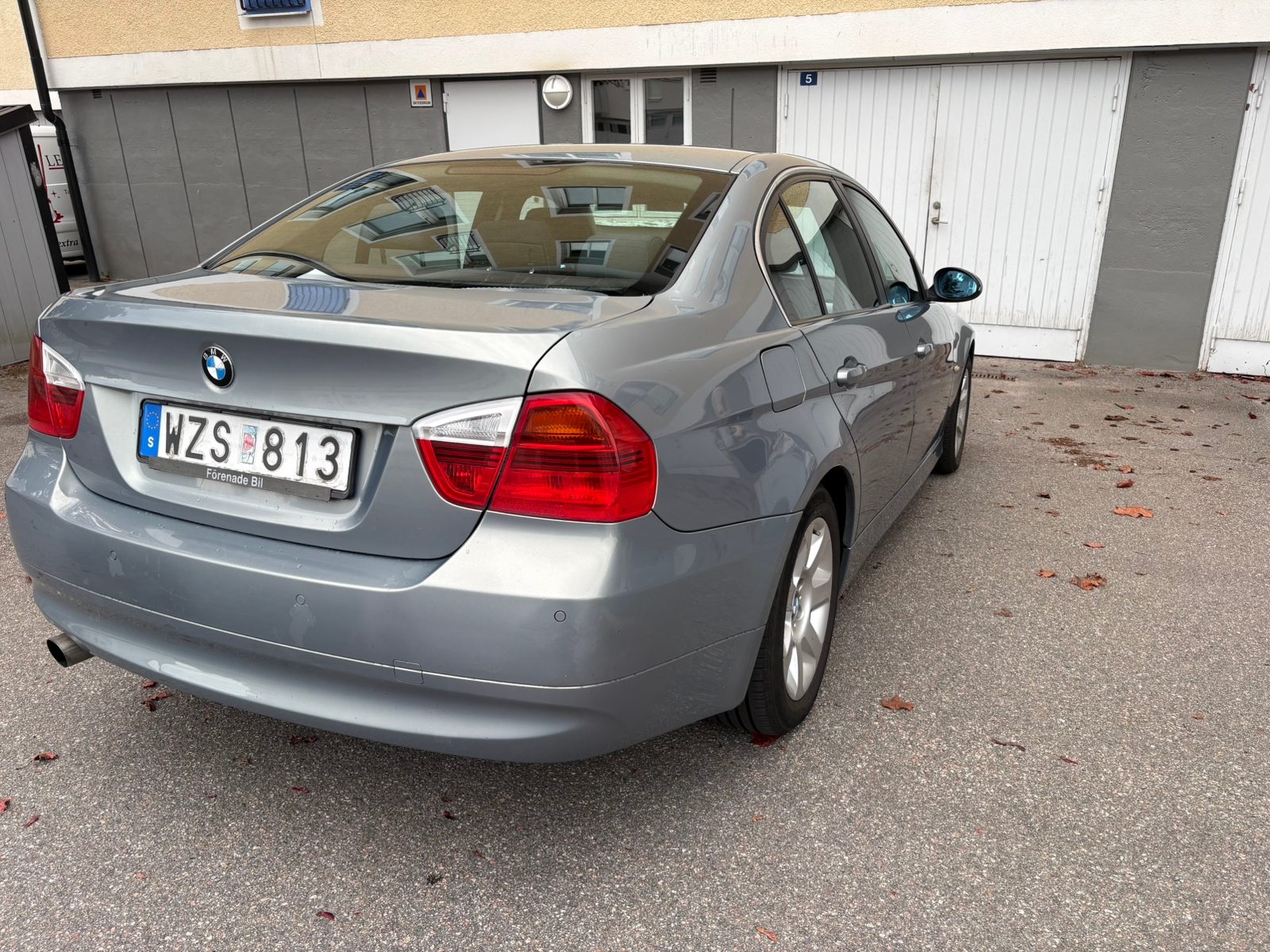 BMW 320 i Sedan Automatisk 2006, bild 3/7