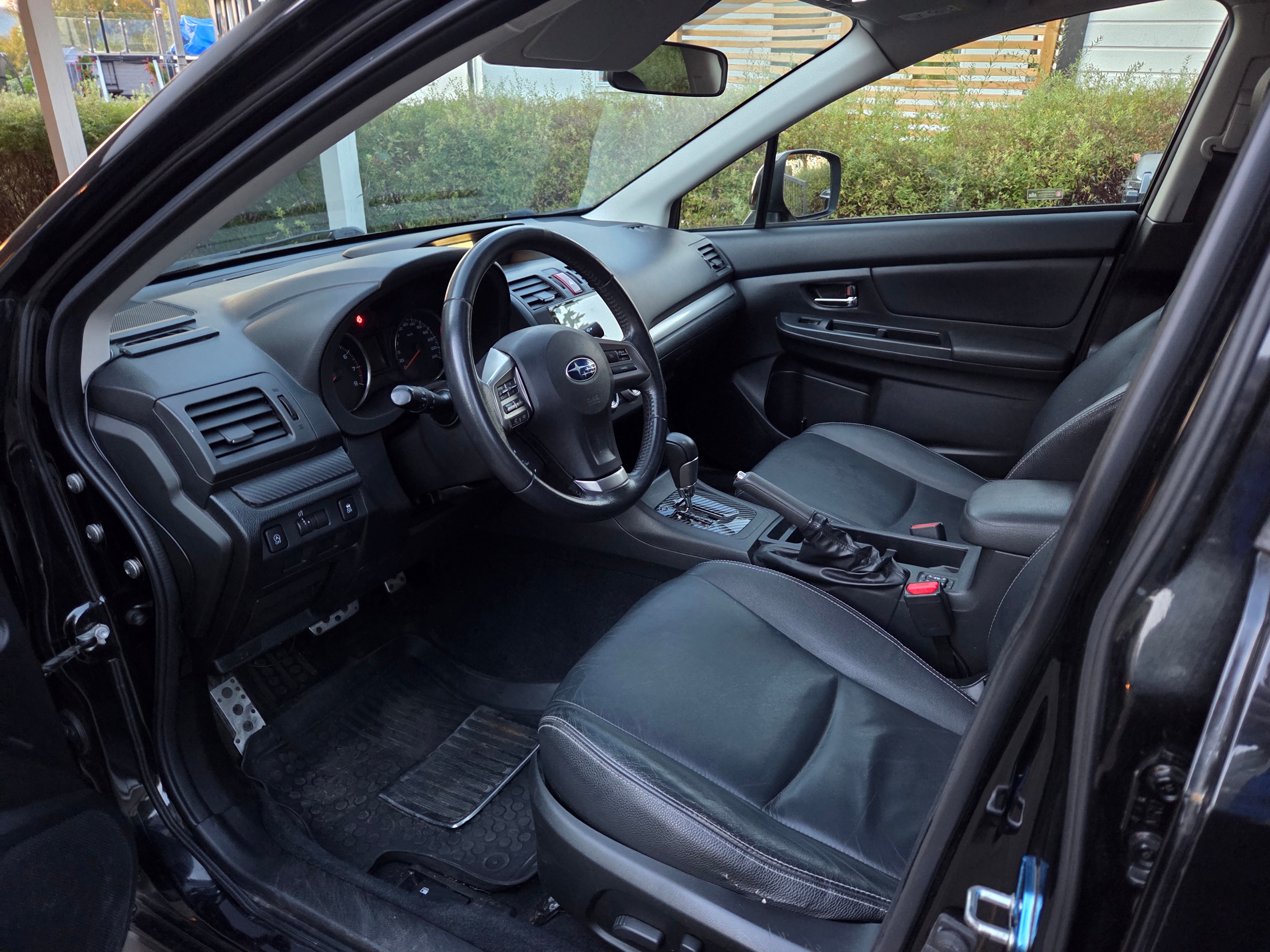 Subaru XV 2.0 4WD Lineartronic 2014, photo 7/10