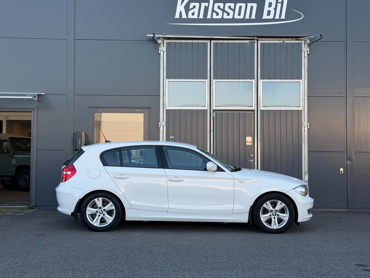 BMW 118 2011, bild 5/10