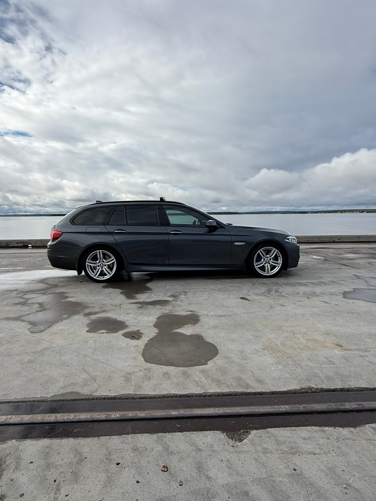 BMW 530d M Sport 2017, bild 3/10