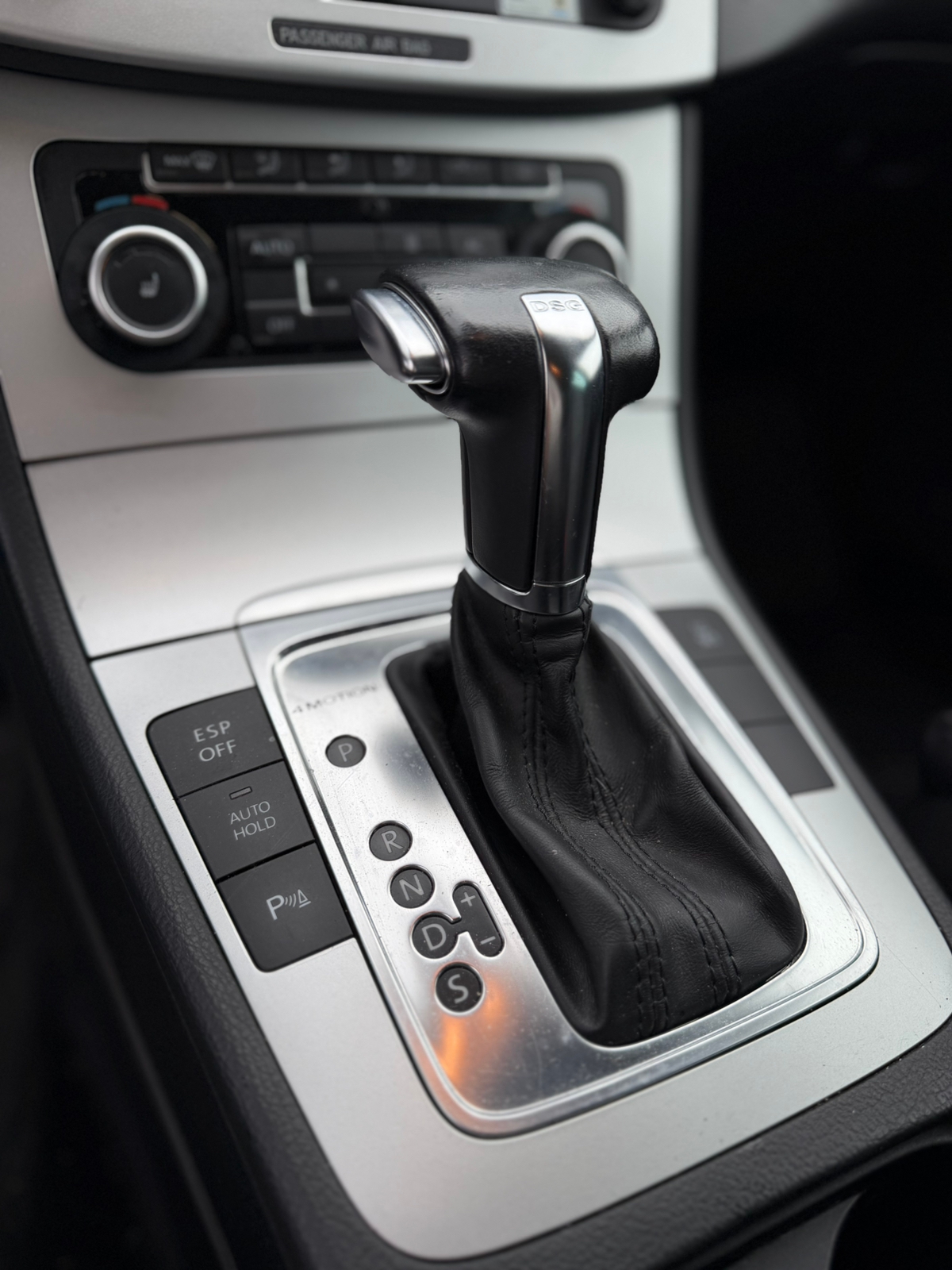 Volkswagen Passat 2010, bild 6/10