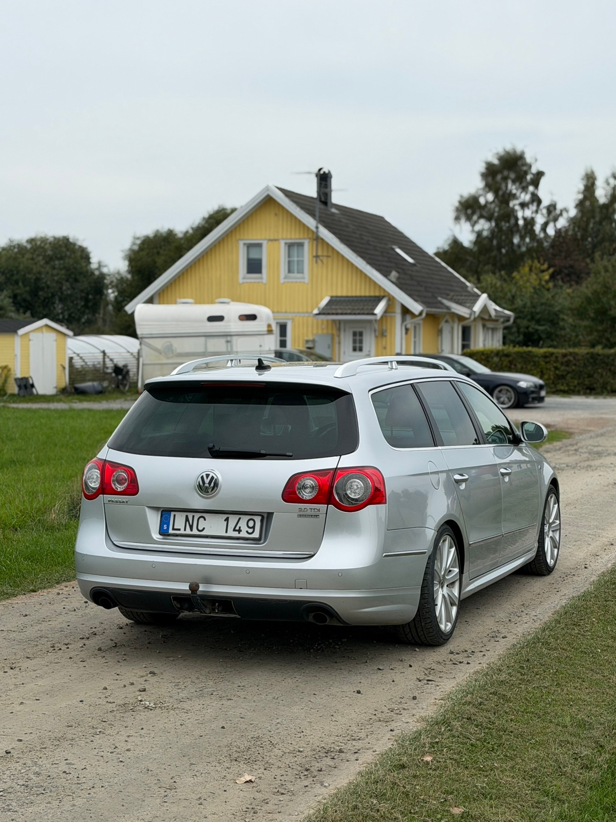 Volkswagen Passat 2010, bild 4/10