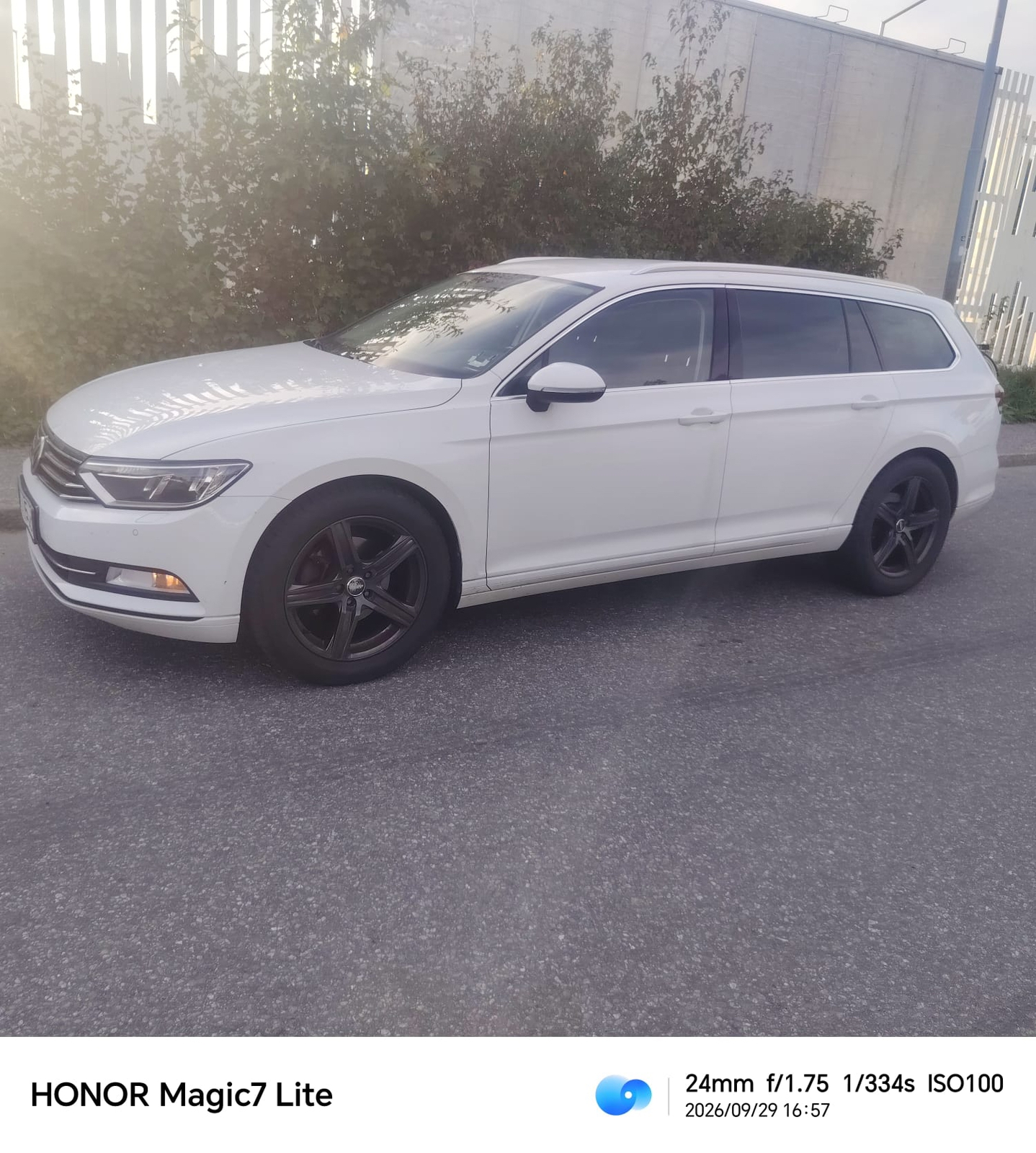 Volkswagen Passat 2019, photo 4/10
