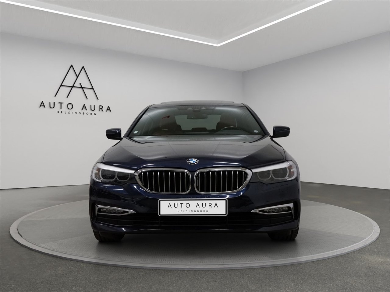 BMW 530 i Sedan 252Hk Luxury Line 2017, bild 2/10