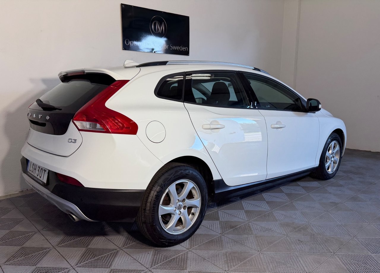 Volvo V40 Cross Country 2019, kuva 6/10