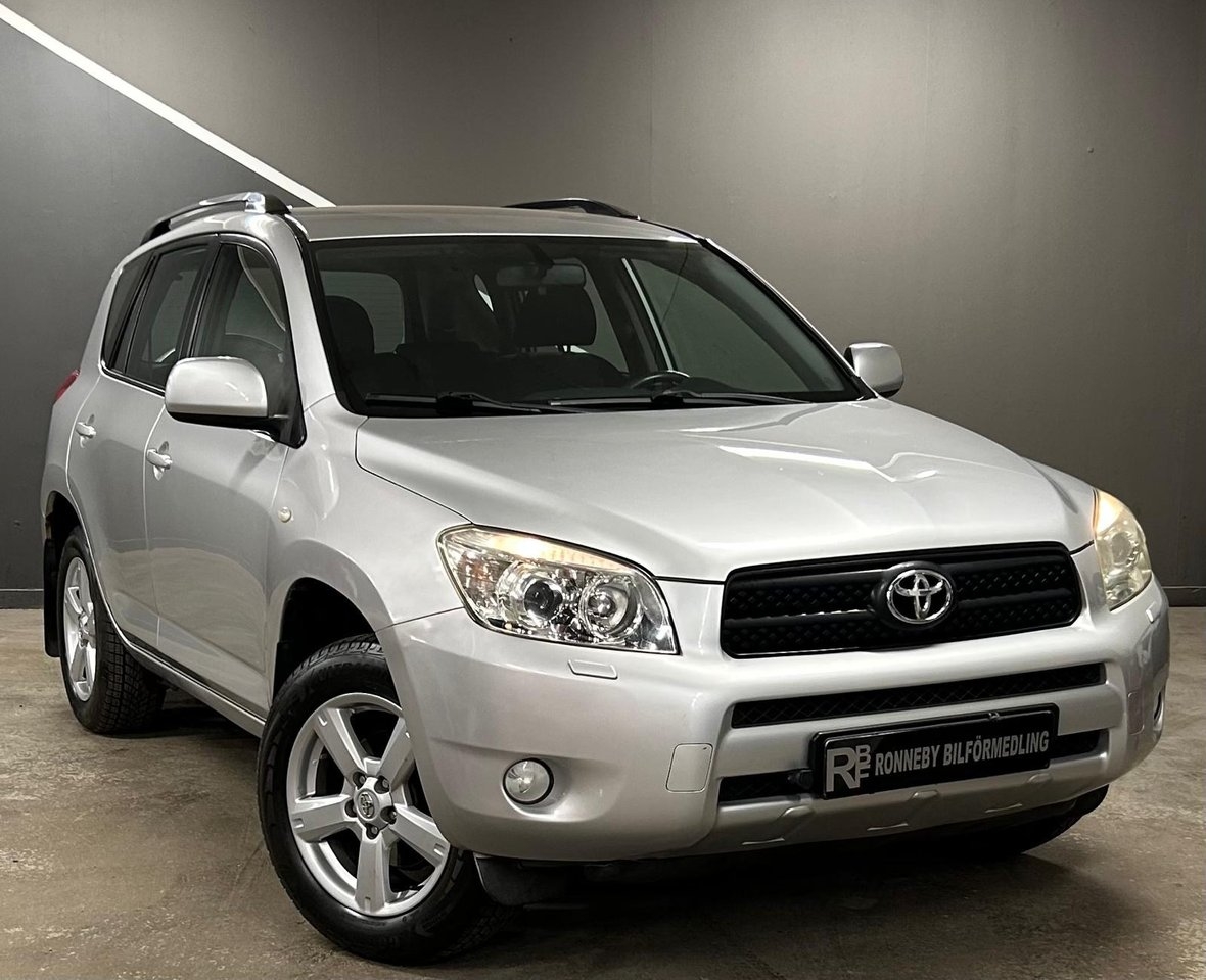 Toyota RAV4 2.0 VVT-i 4x4 Euro 4 2006, bild 3/10