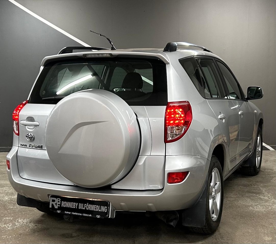 Toyota RAV4 2.0 VVT-i 4x4 Euro 4 2006, bild 6/10