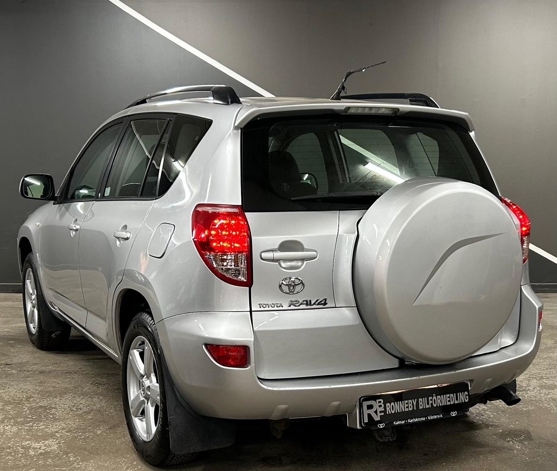Toyota RAV4 2.0 VVT-i 4x4 Euro 4 2006, bild 4/10