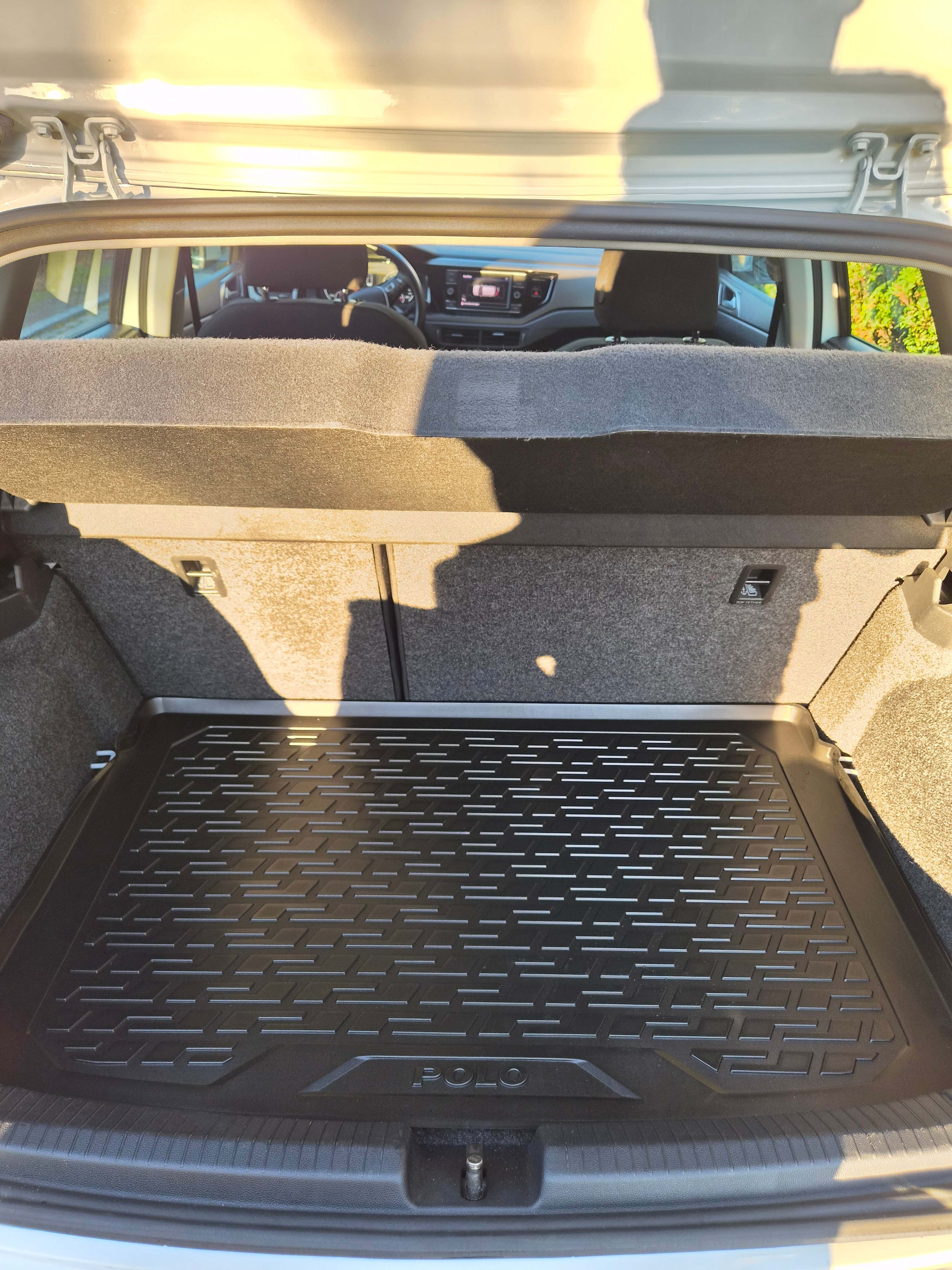 Volkswagen Polo 2019, bild 4/4