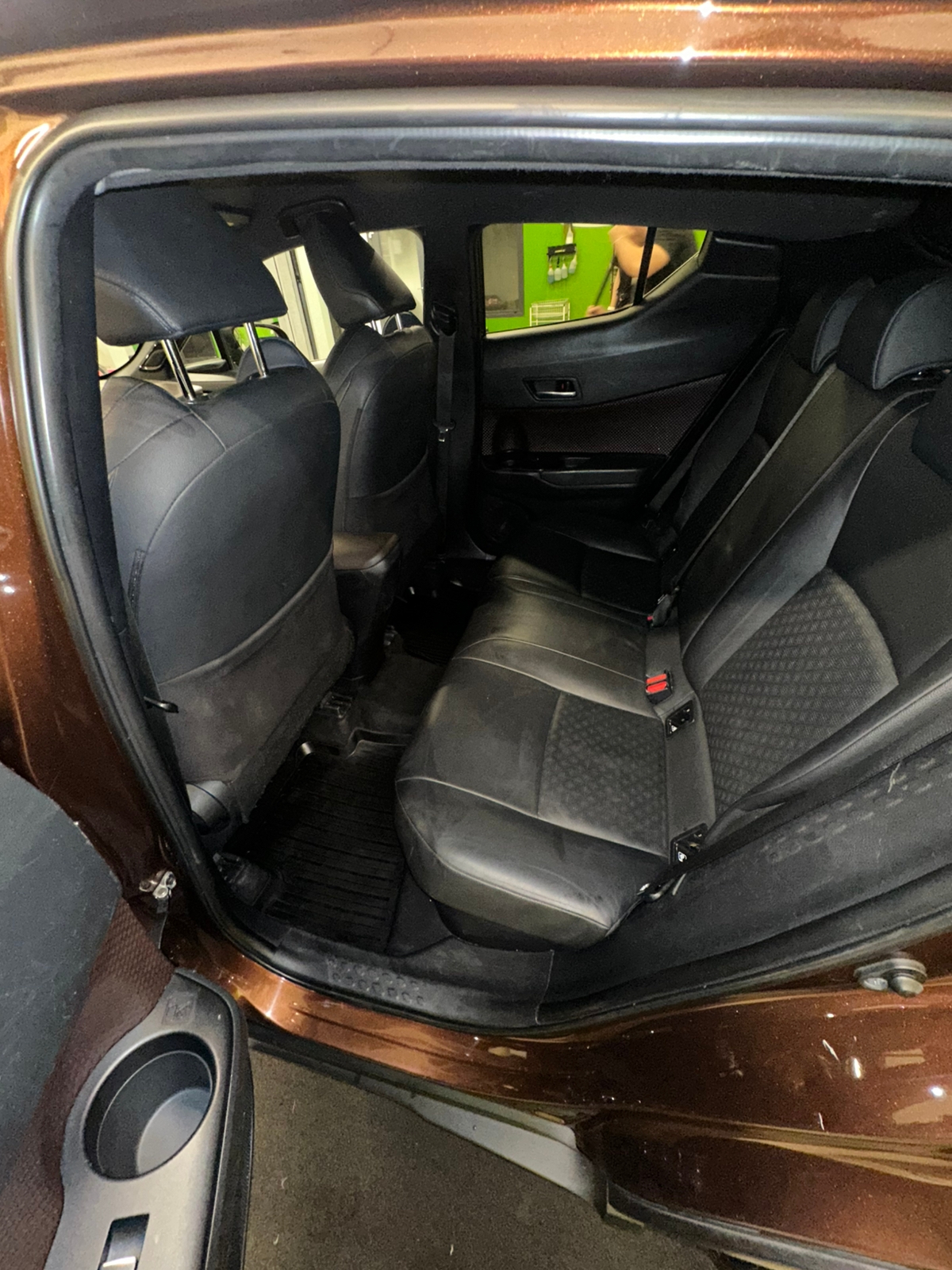 Toyota C-HR Hybrid CVT 2018, photo 4/10