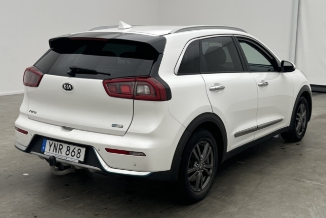 Kia Niro P-HEV DCT 2018, kuva 5/10