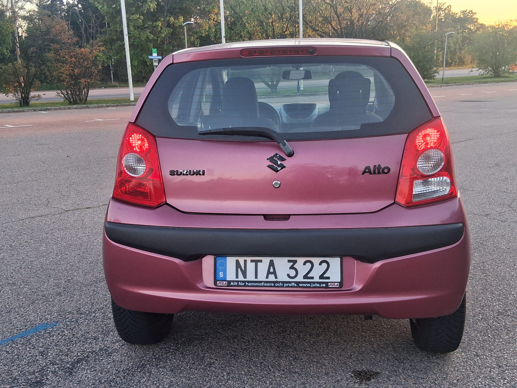 Suzuki Alto 1.0 DOHC 12V VVT Manuell 2011, bild 3/10