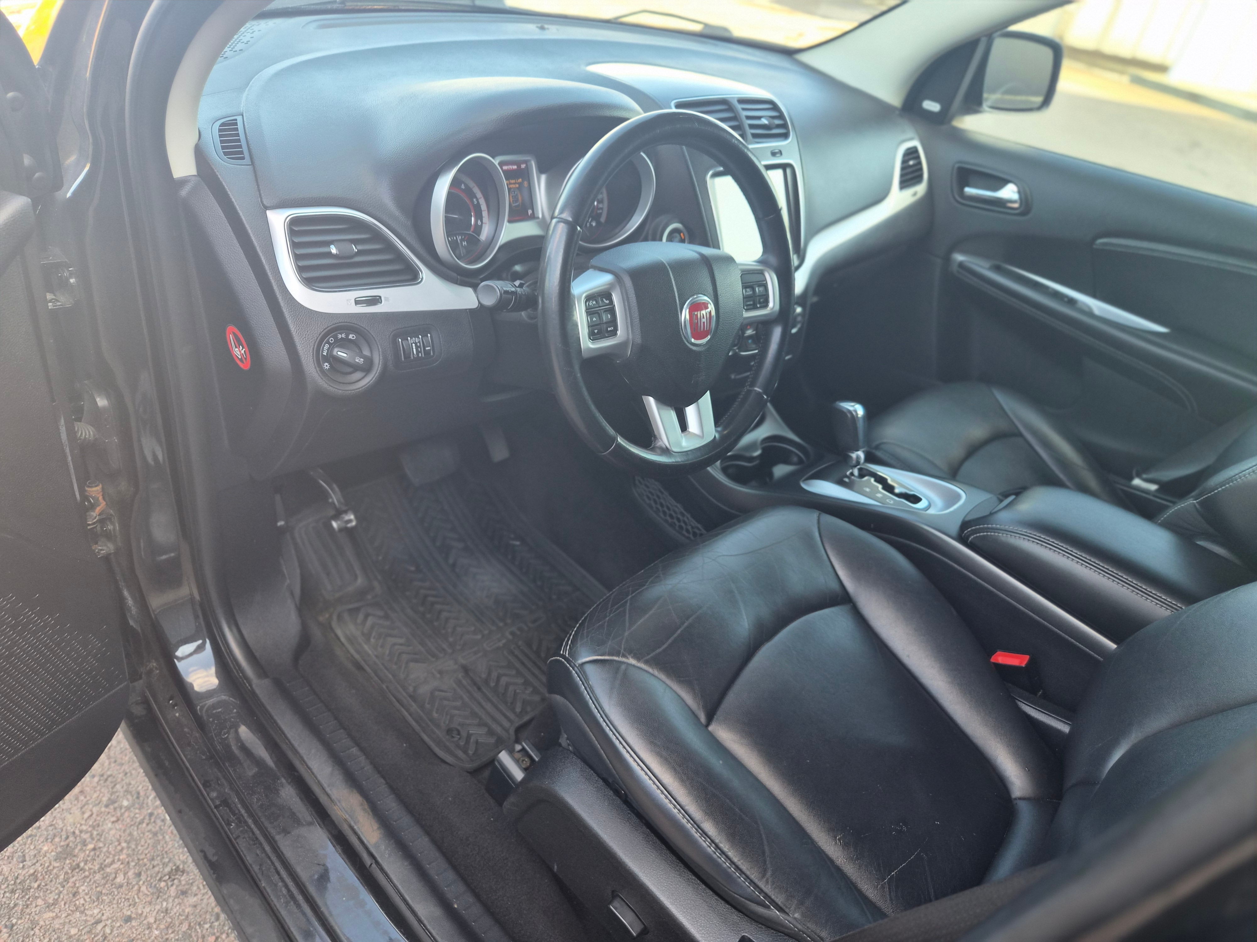 Fiat Freemont 2012, photo 5/9