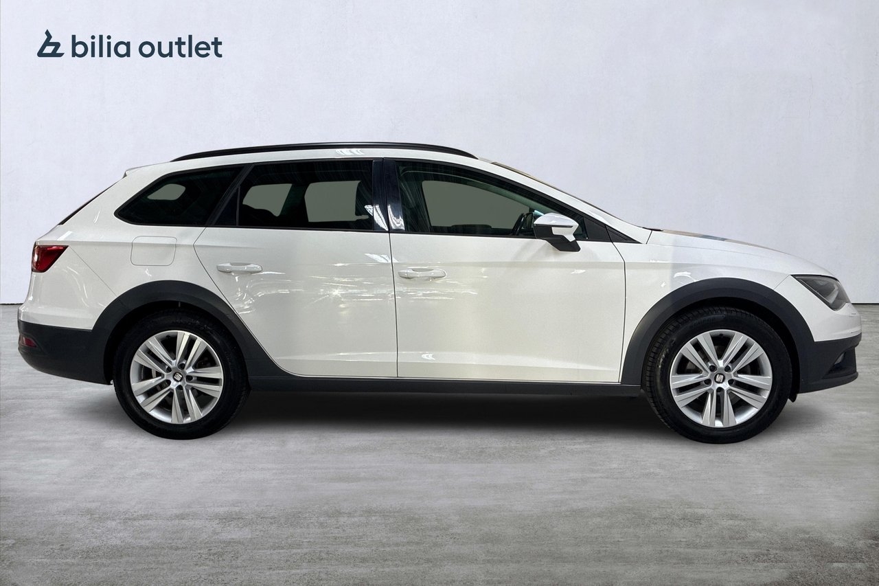 Seat Leon 2016, photo 5/10
