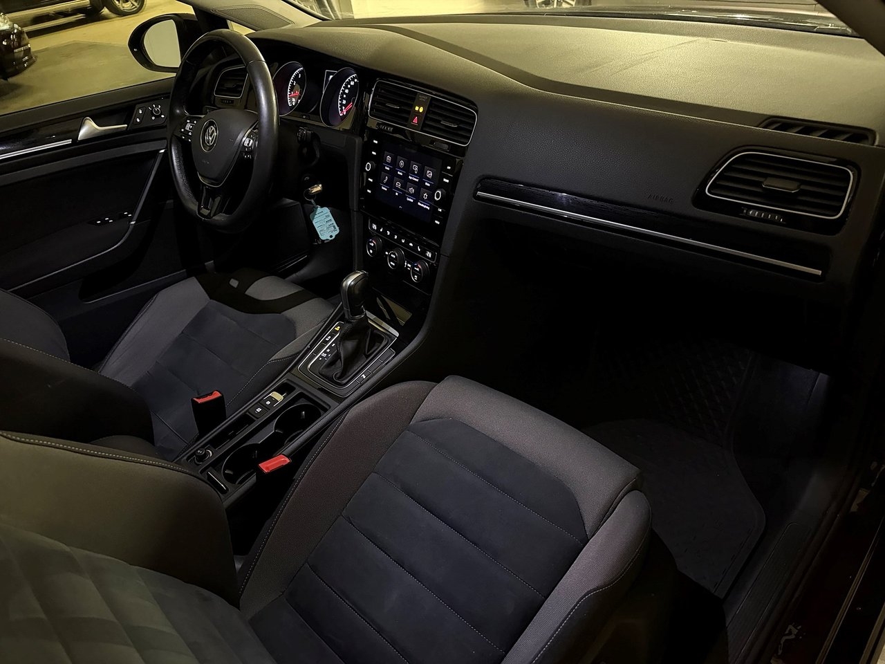 Volkswagen Golf 2018, bild 7/10